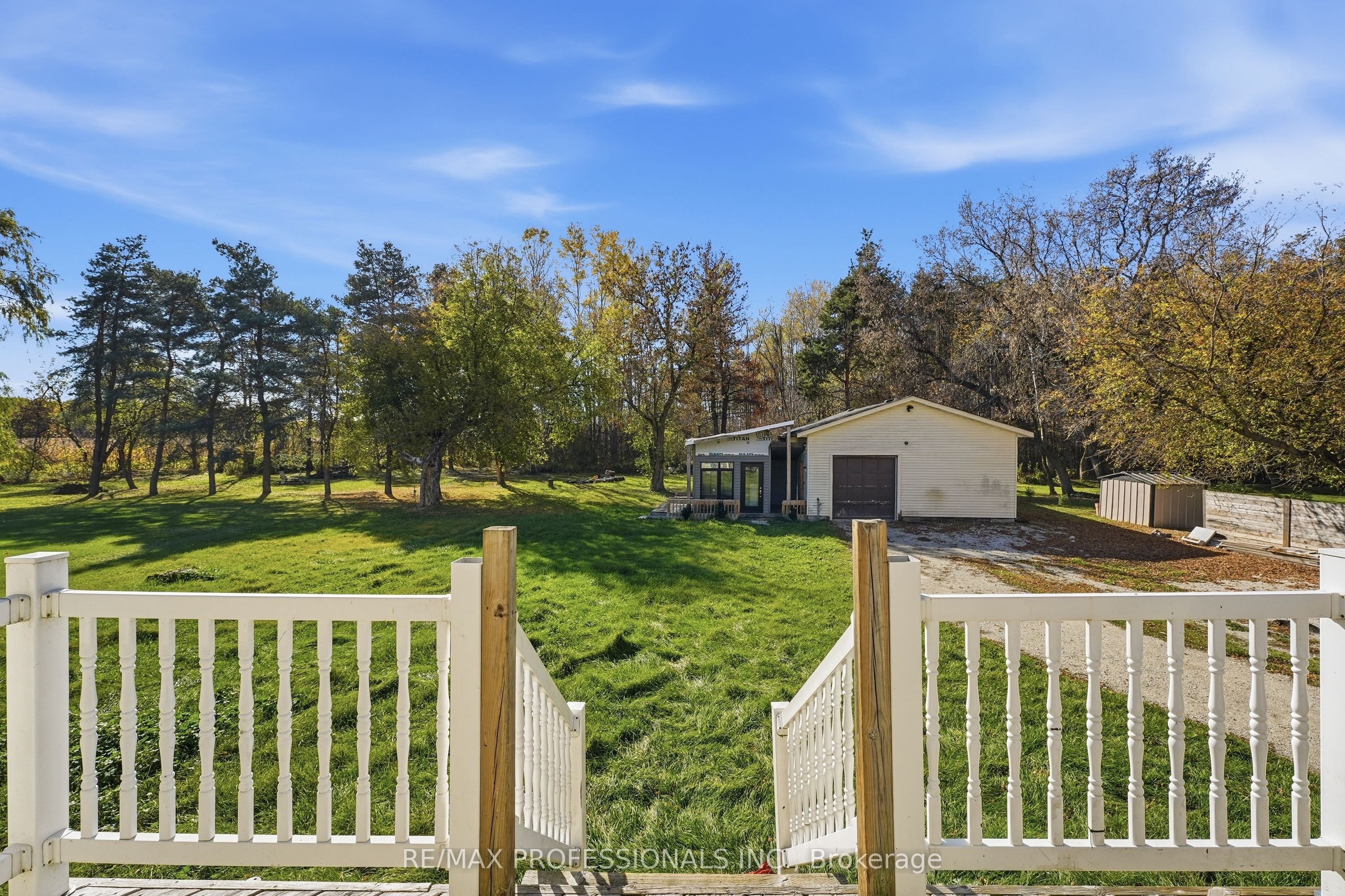 120 Switzer Street Property Photo 4