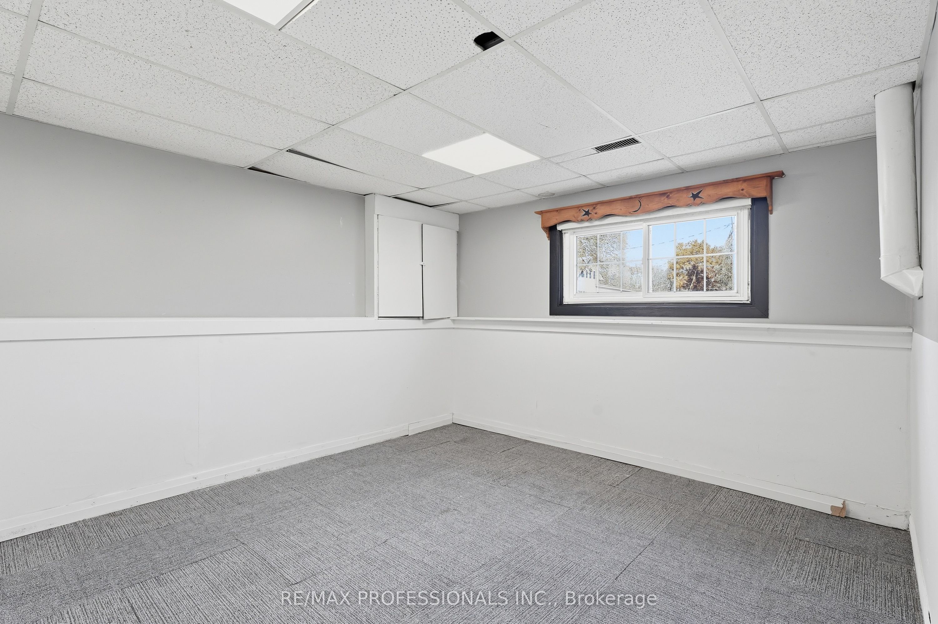 120 Switzer Street Property Photo 18