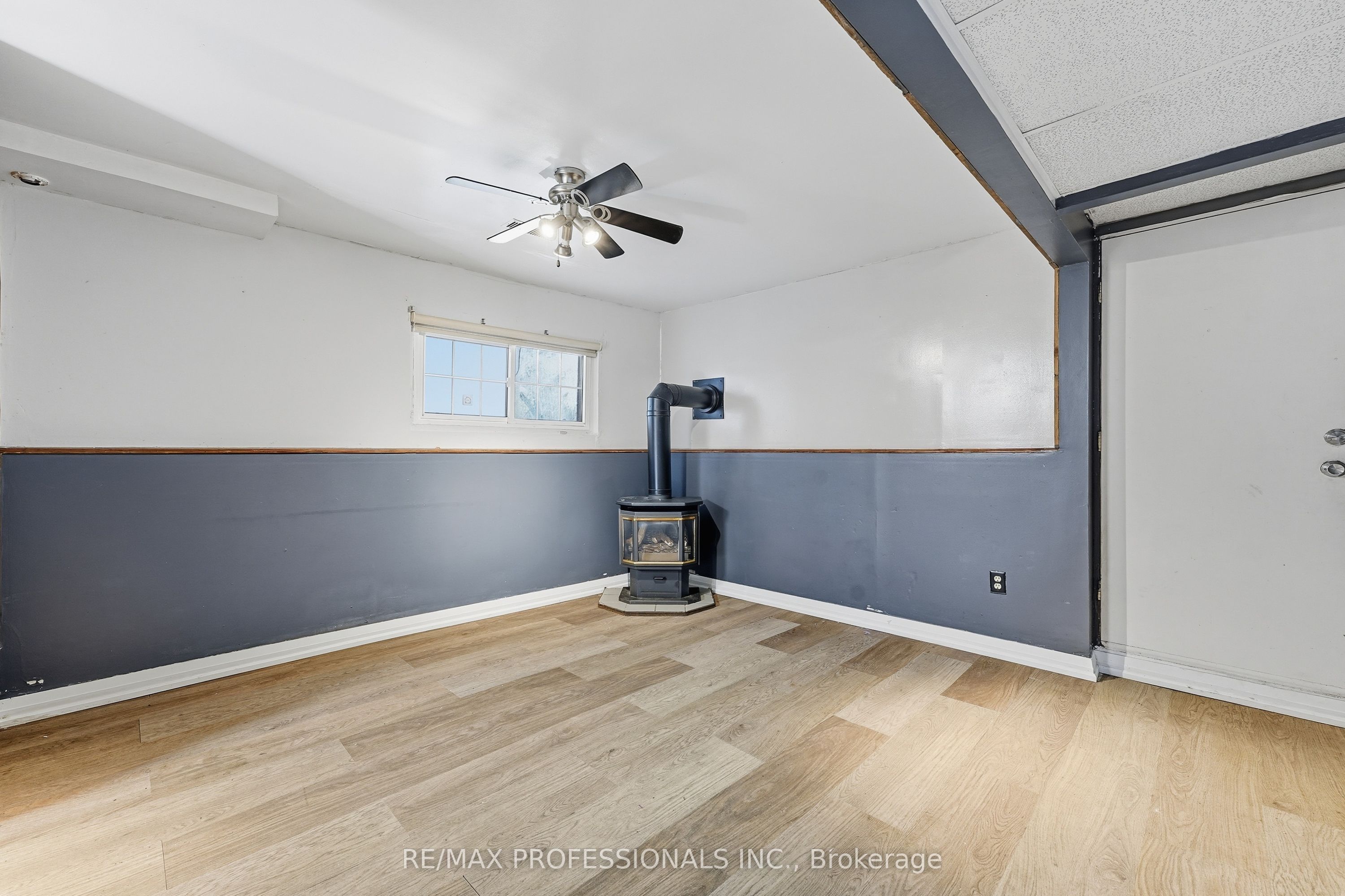 120 Switzer Street Property Photo 19