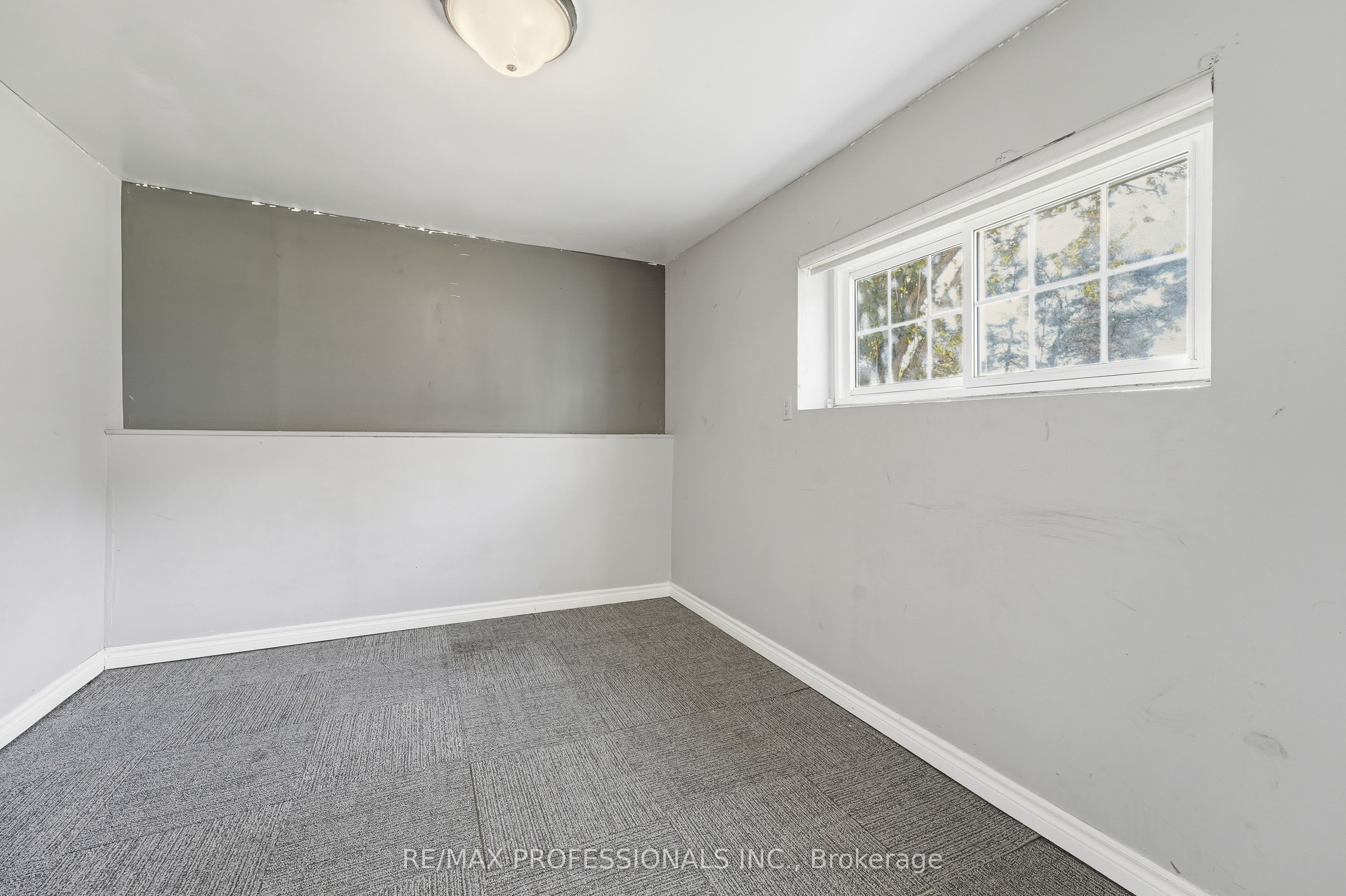 120 Switzer Street Property Photo 21