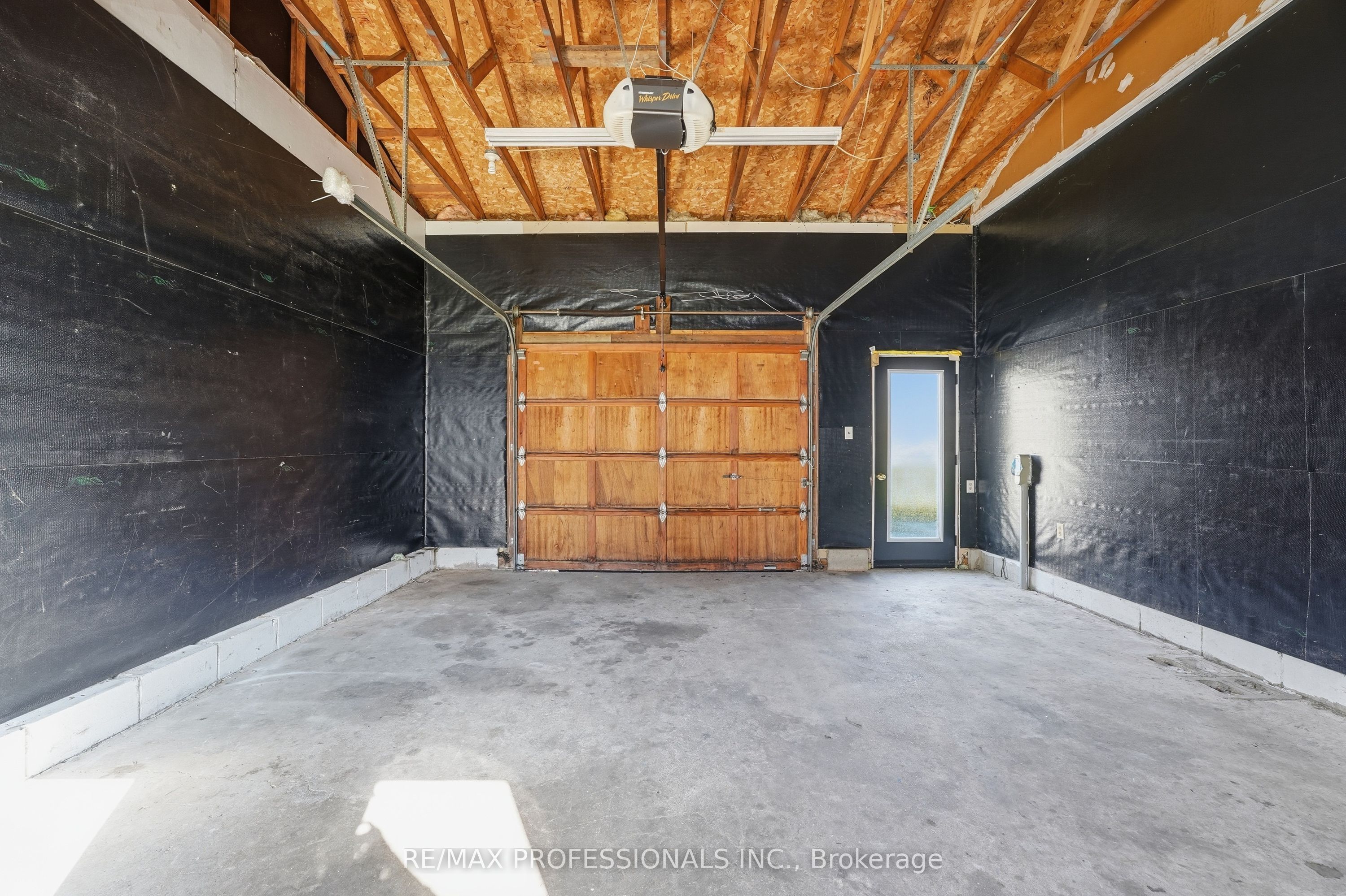 120 Switzer Street Property Photo 22