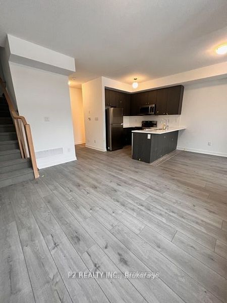 45 Spry Lane Property Photo 3