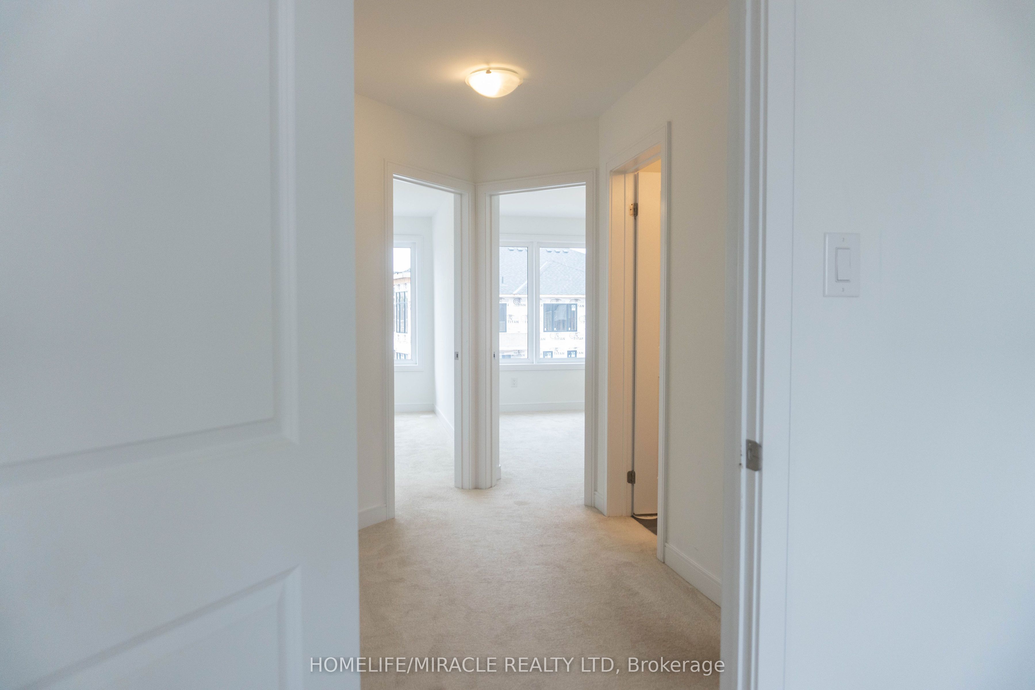 60 Blue Forest Crescent Property Photo 14
