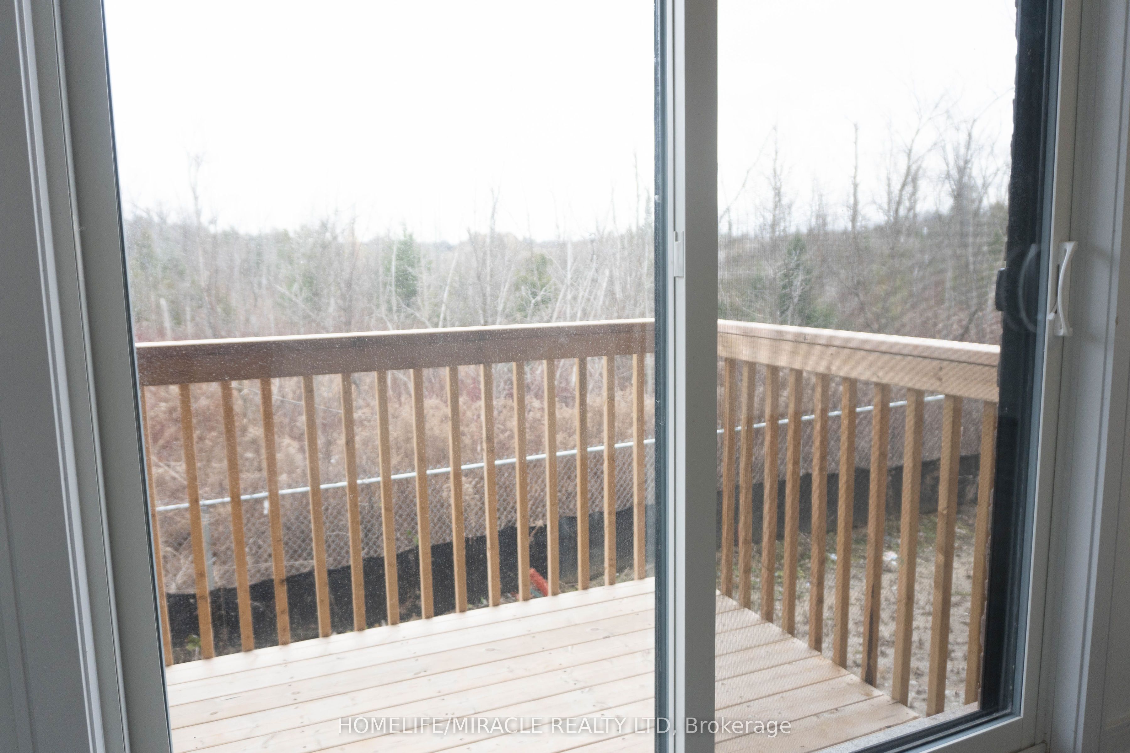60 Blue Forest Crescent Property Photo 20