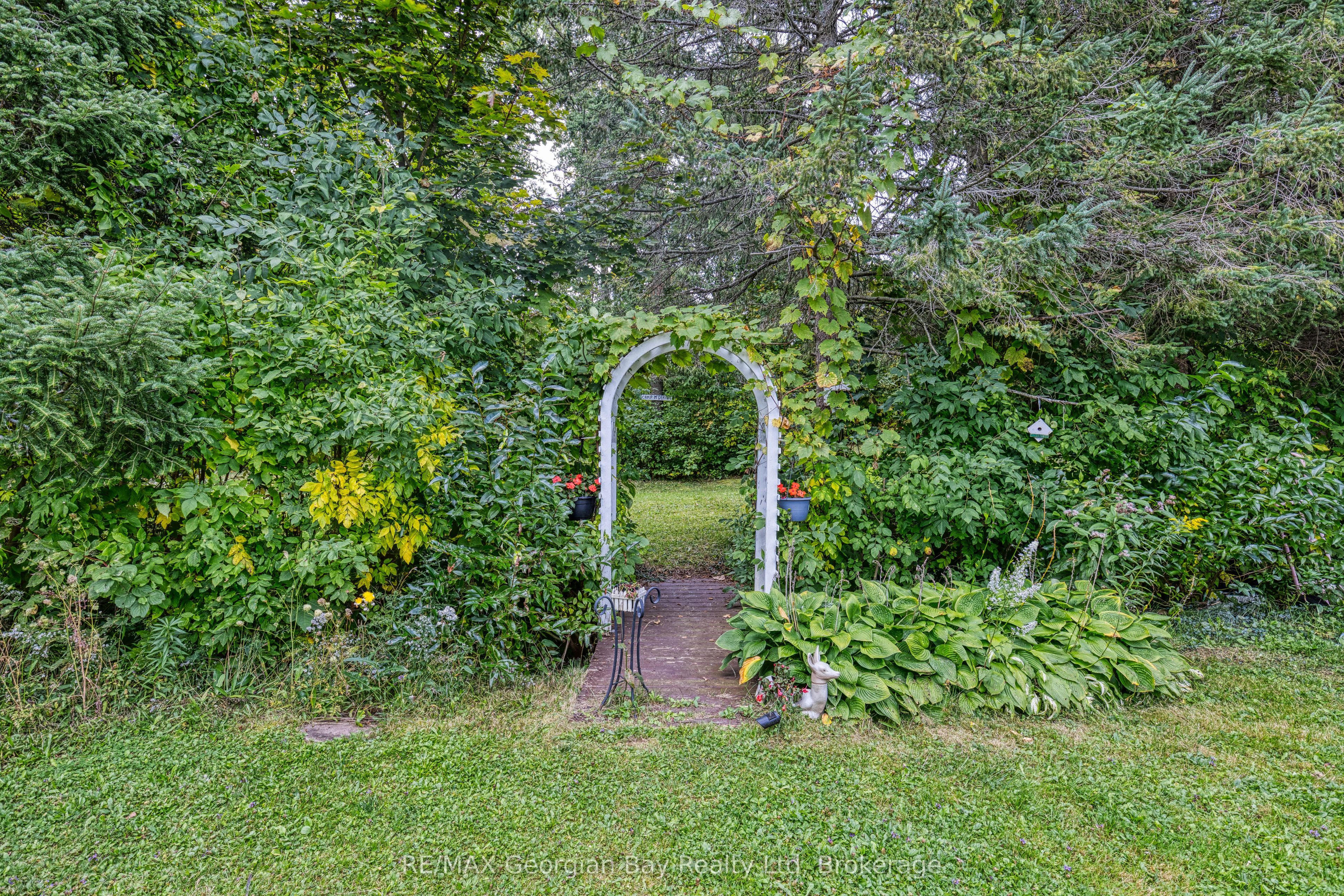 2407 Rumney Road Property Photo 27