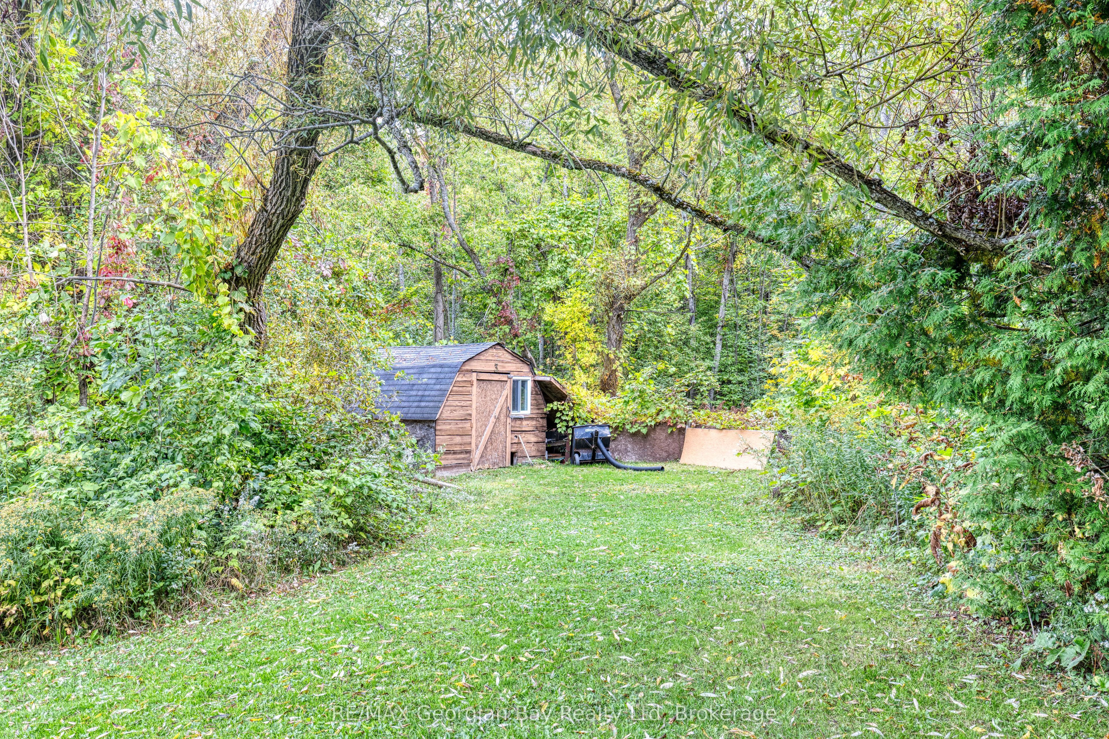 2407 Rumney Road Property Photo 29
