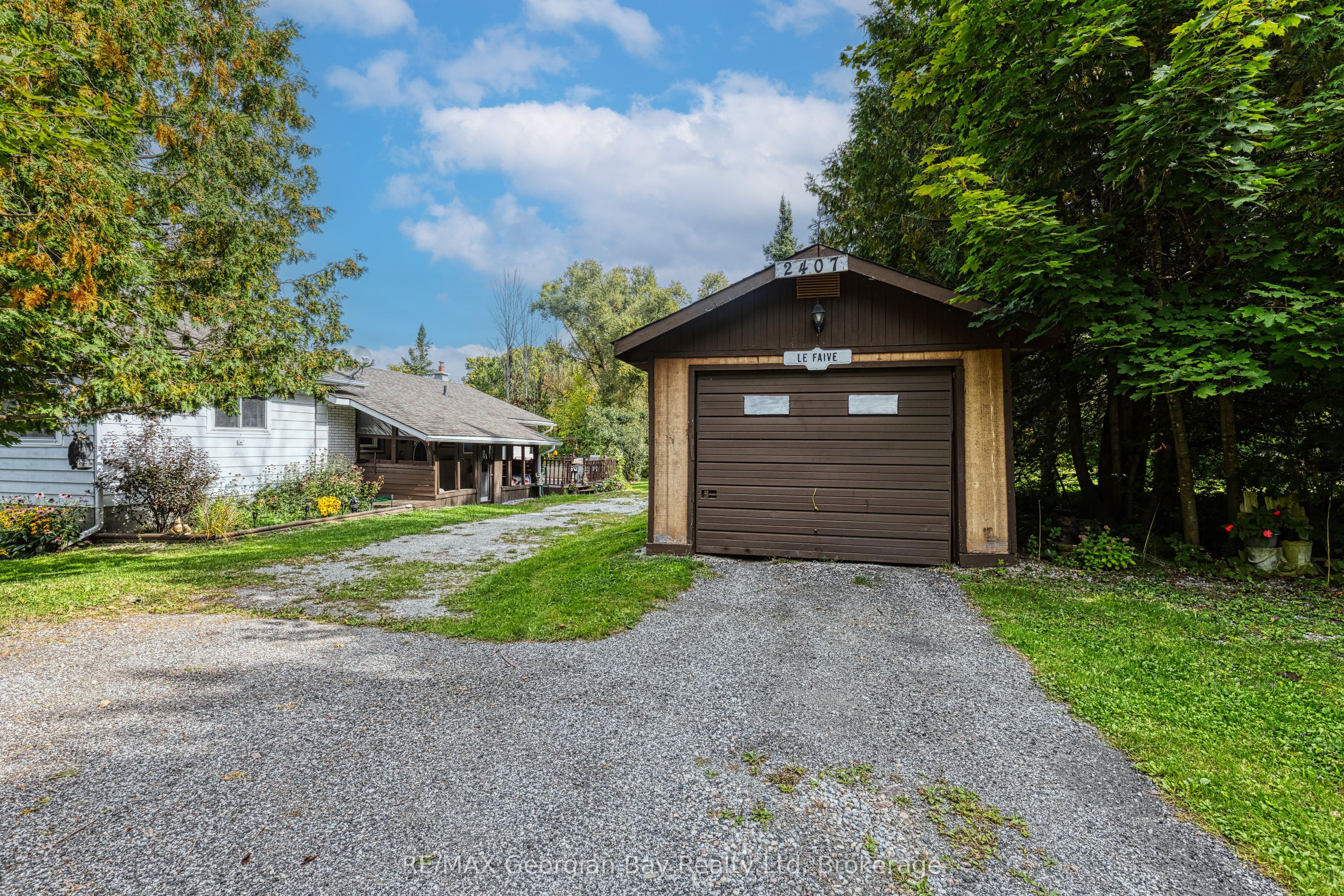 2407 Rumney Road Property Photo 34