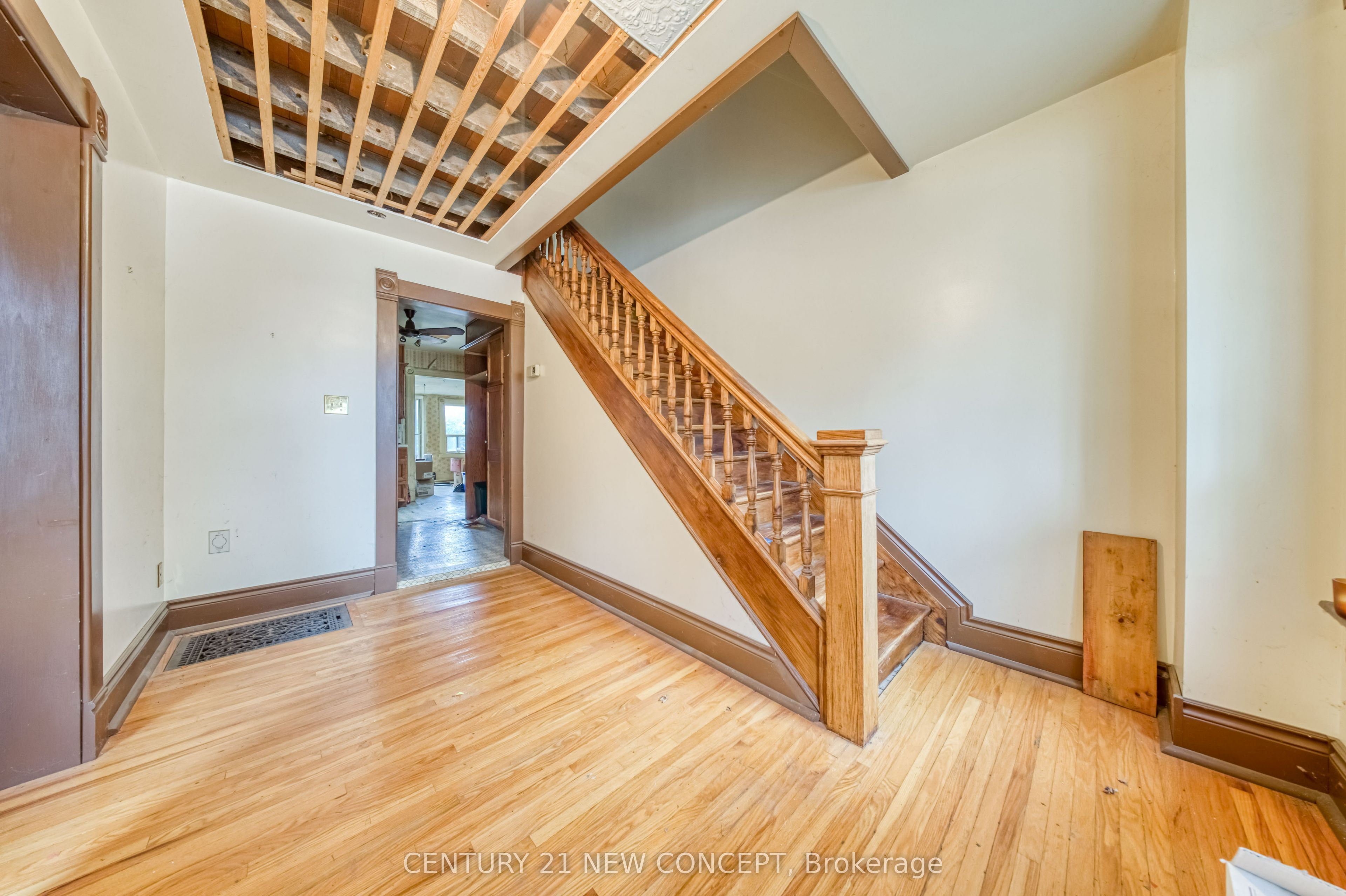 68 Victoria Street Property Photo 6