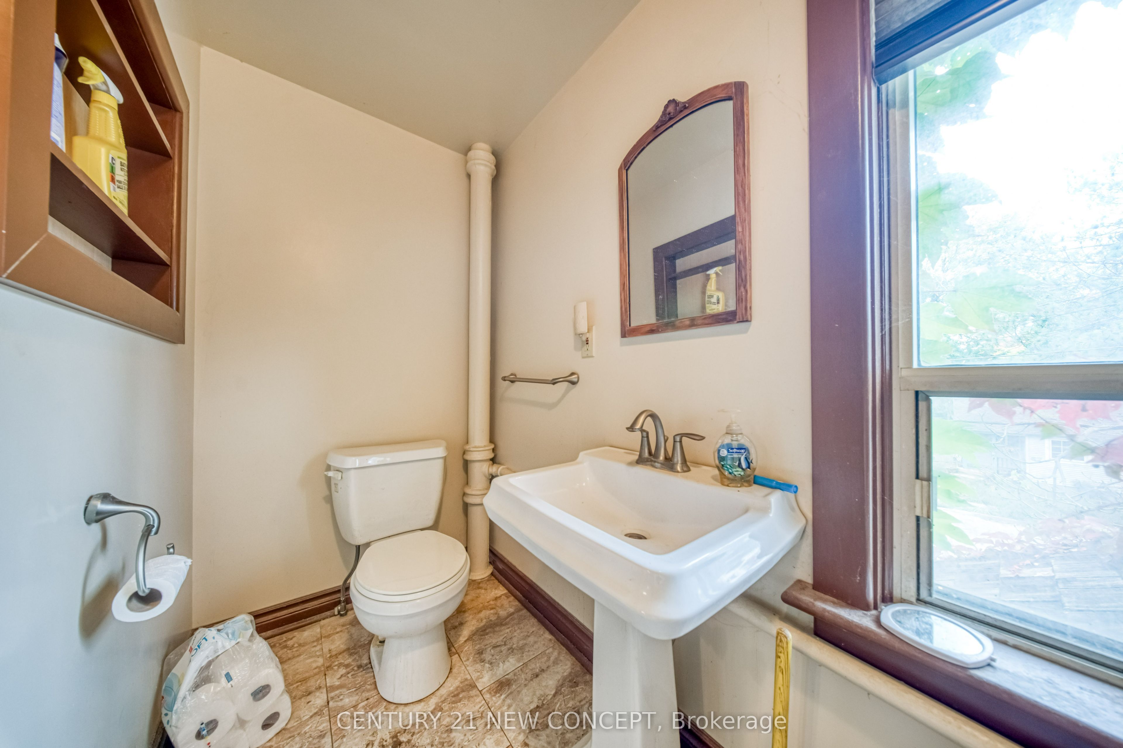 68 Victoria Street Property Photo 33