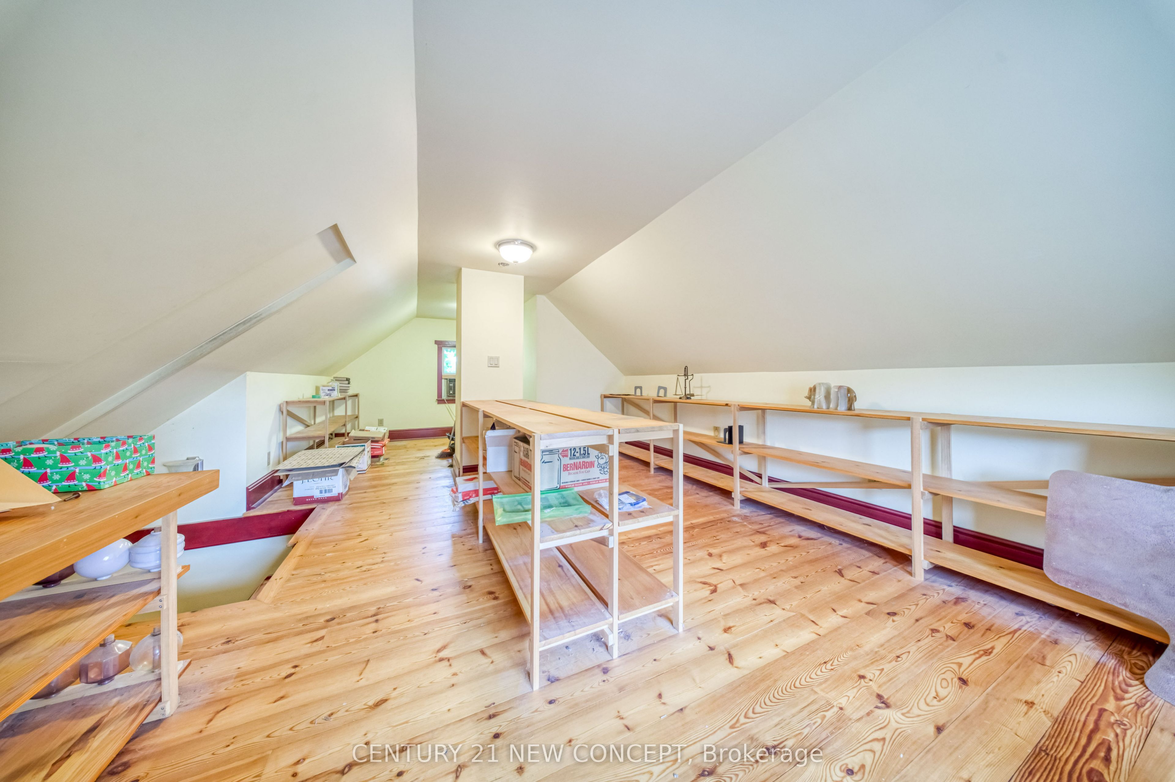 68 Victoria Street Property Photo 36