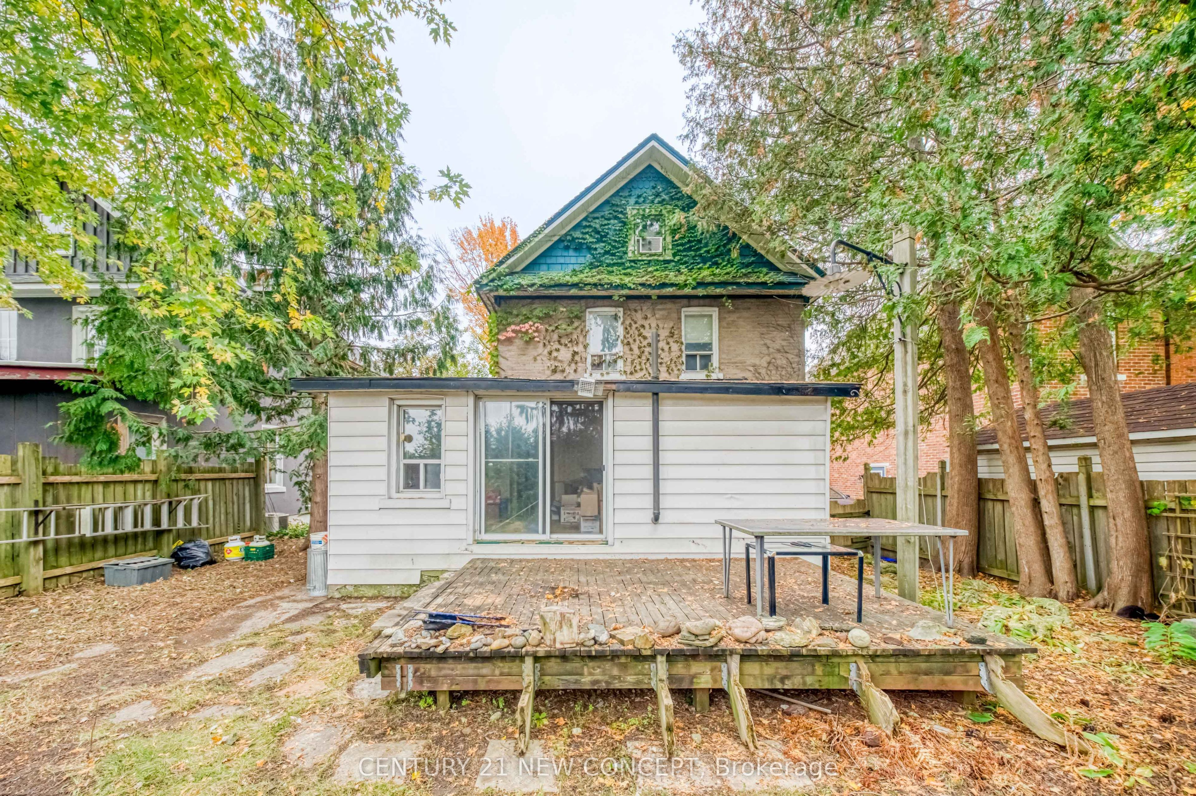 68 Victoria Street Property Photo 45