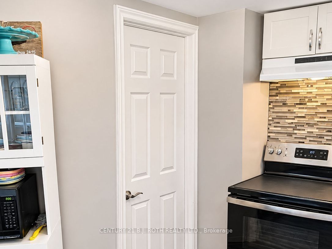 120 Marshall Street Property Photo 2