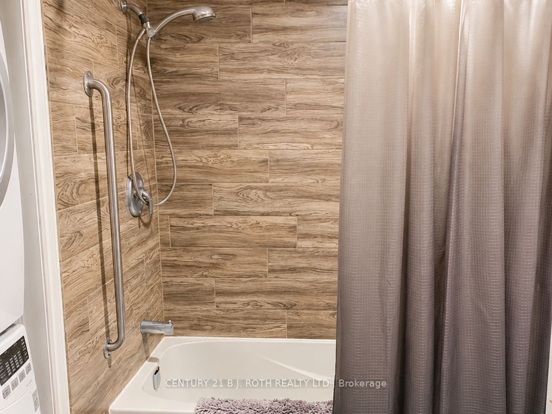 120 Marshall Street Property Photo 7