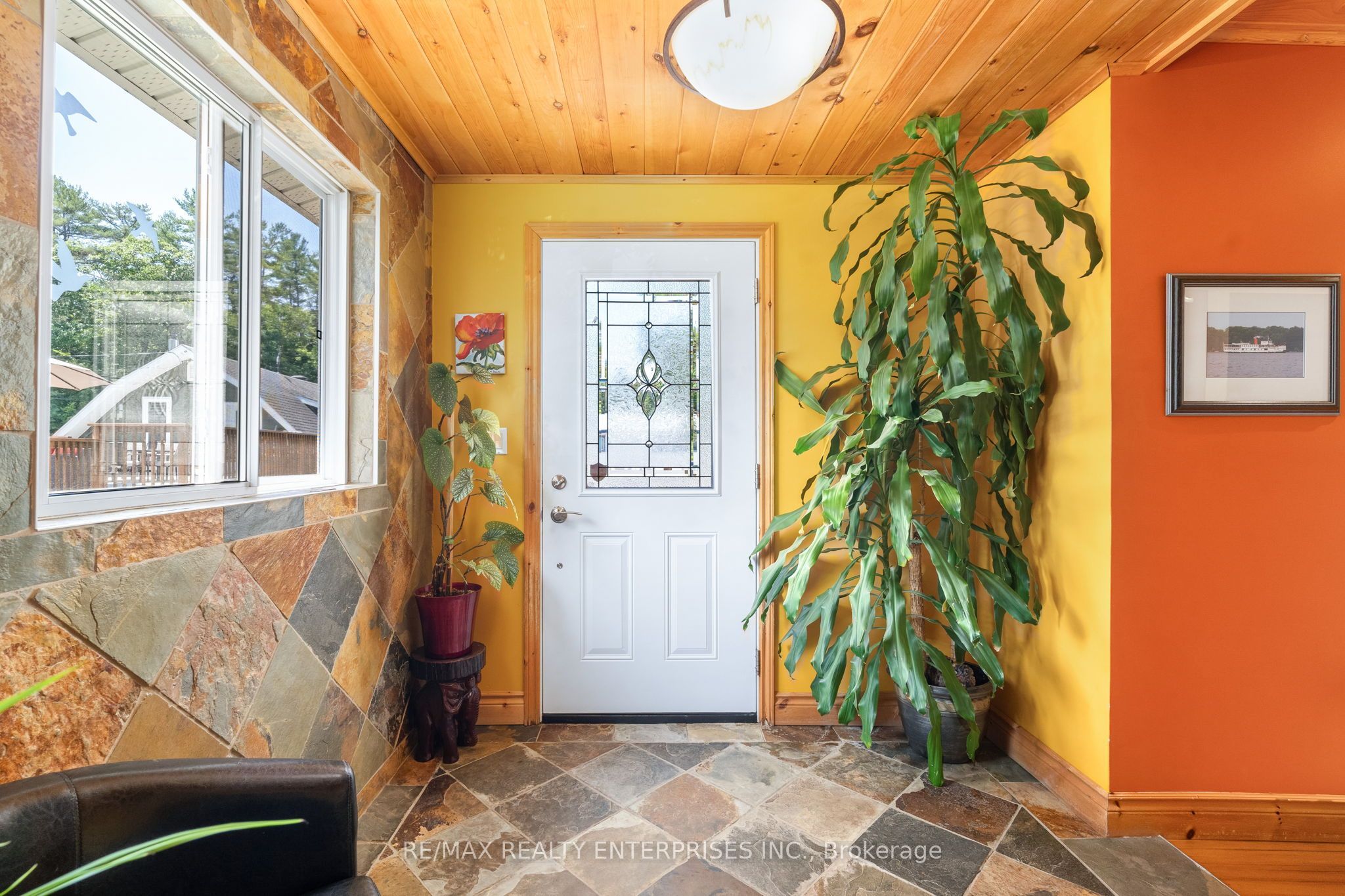 5655 Upper Big Chute Road Property Photo 15