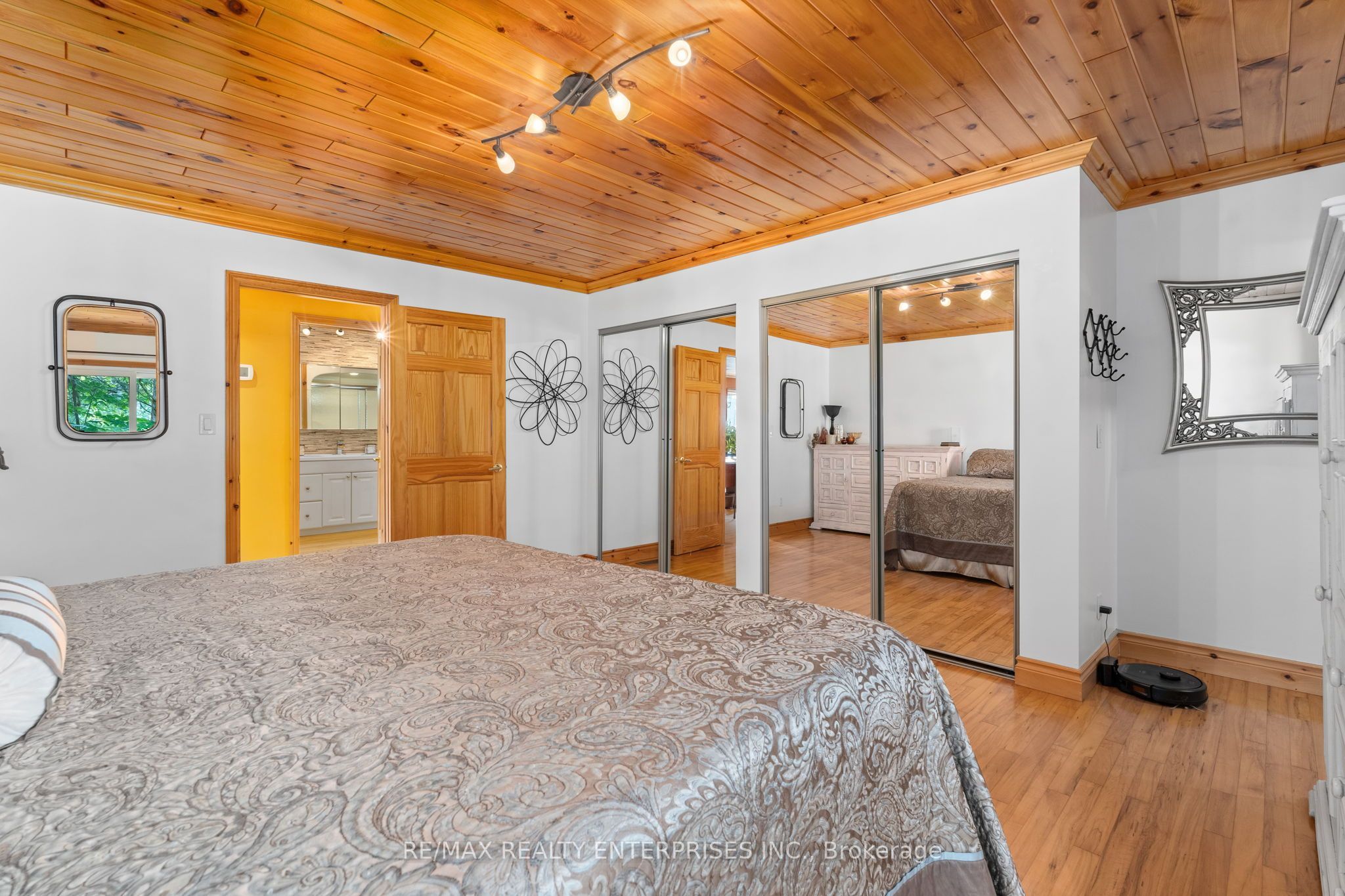 5655 Upper Big Chute Road Property Photo 19
