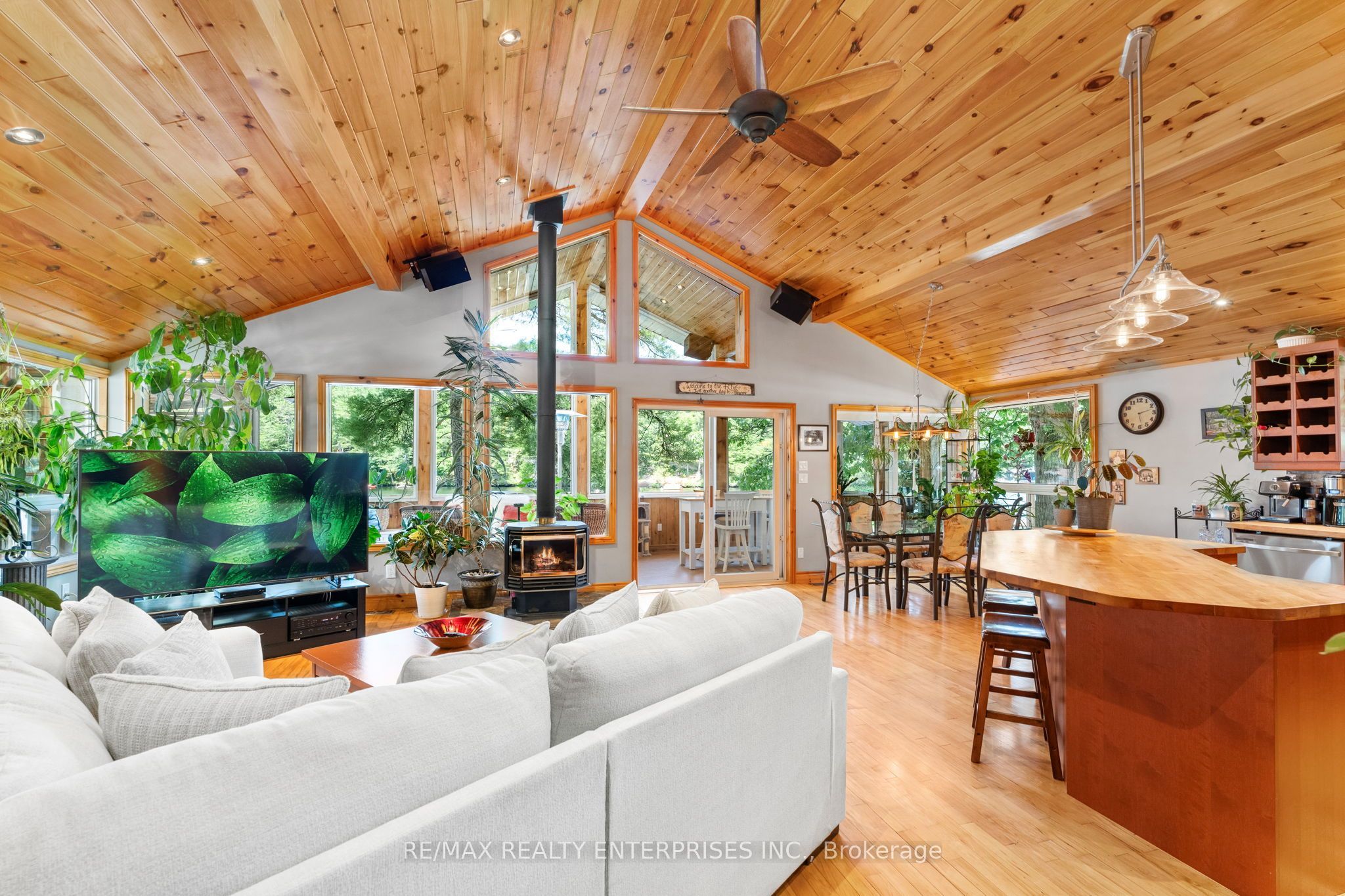 5655 Upper Big Chute Road Property Photo 22