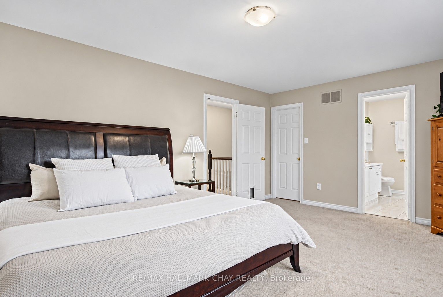 91 Monarchy Street Property Photo 18