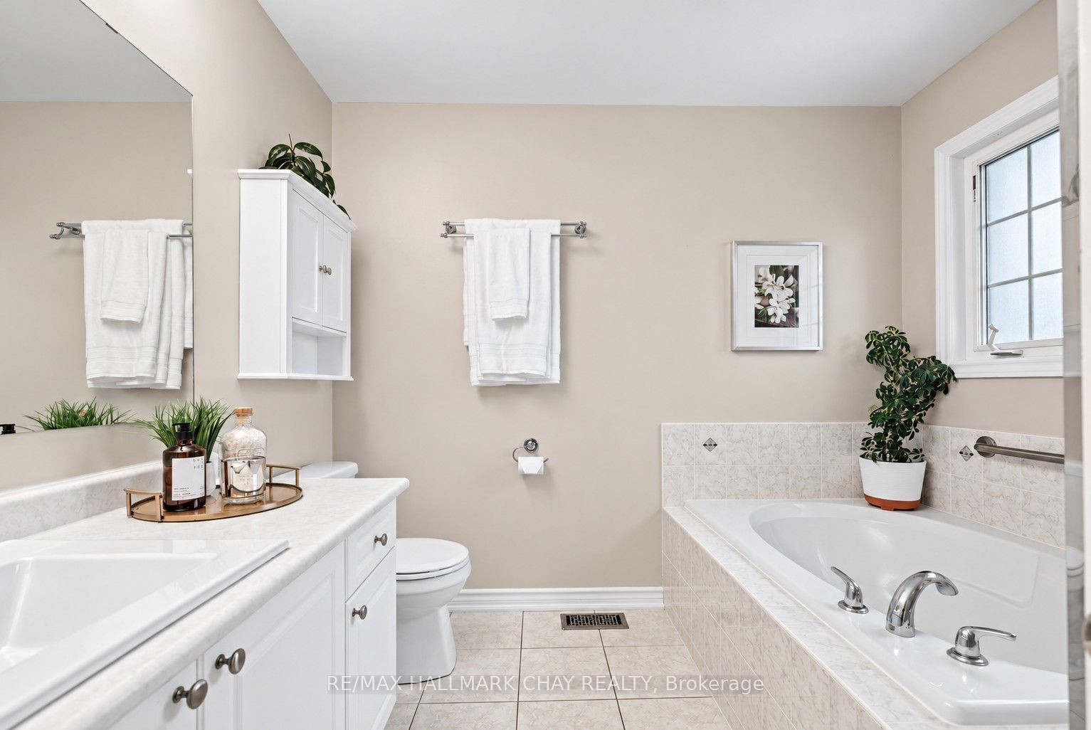 91 Monarchy Street Property Photo 20