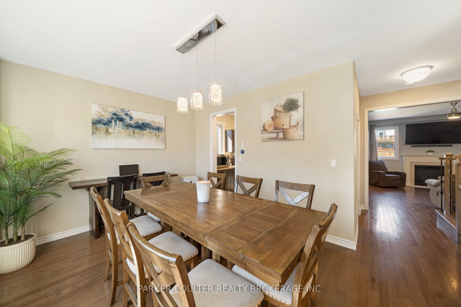 3046 Stone Ridge Boulevard Property Photo 10