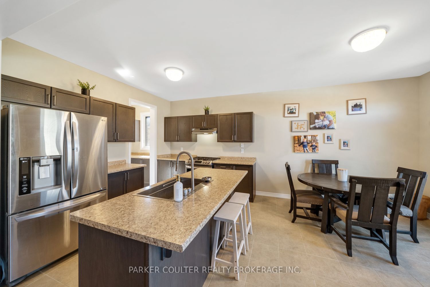 3046 Stone Ridge Boulevard Property Photo 17