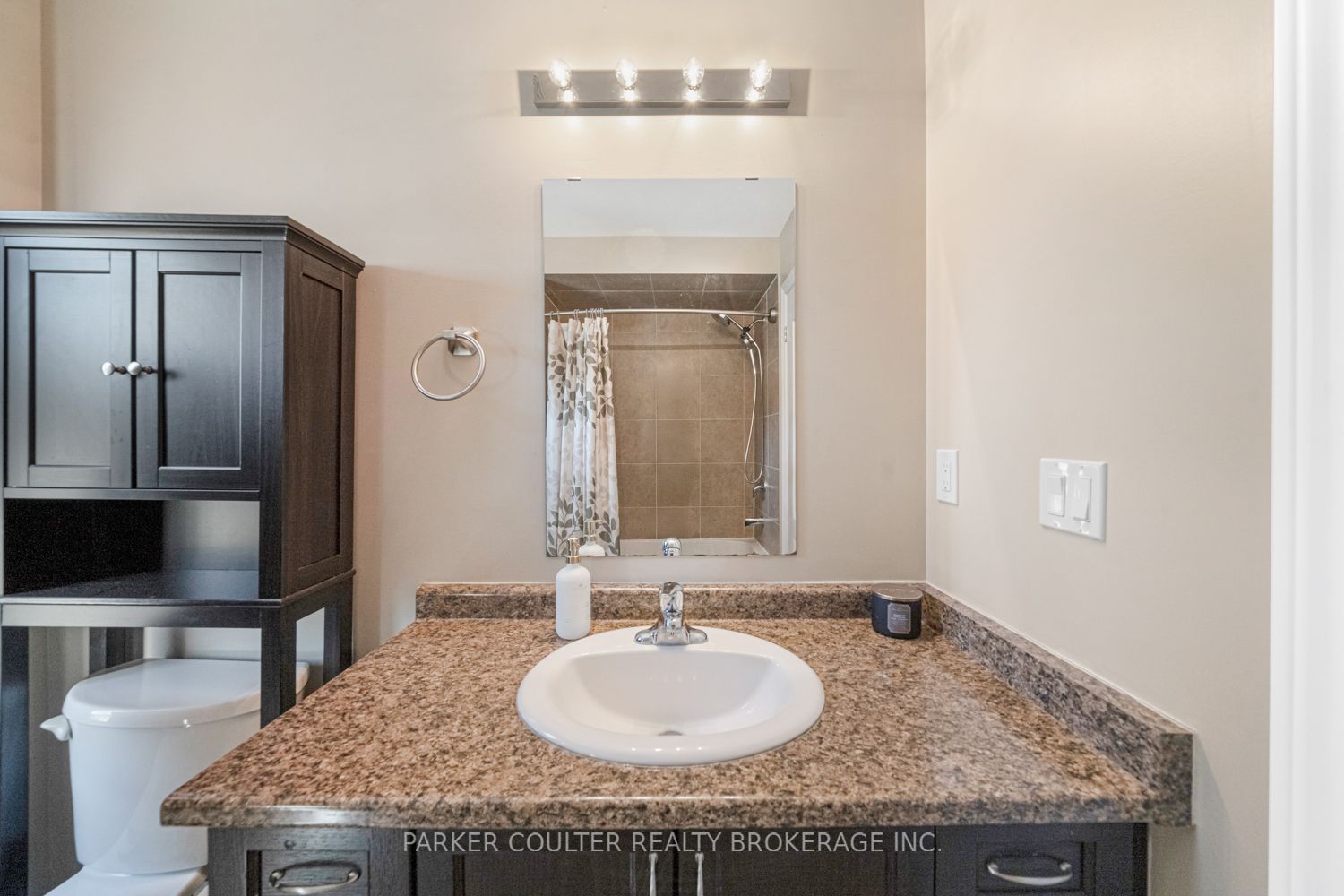 3046 Stone Ridge Boulevard Property Photo 26