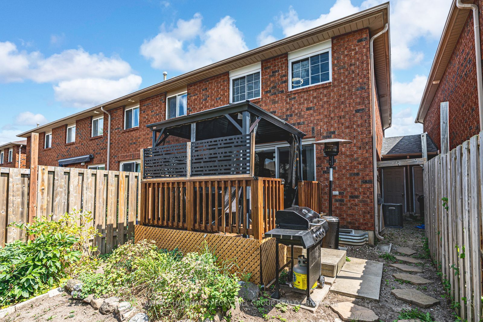 193 Nathan Crescent Property Photo 11