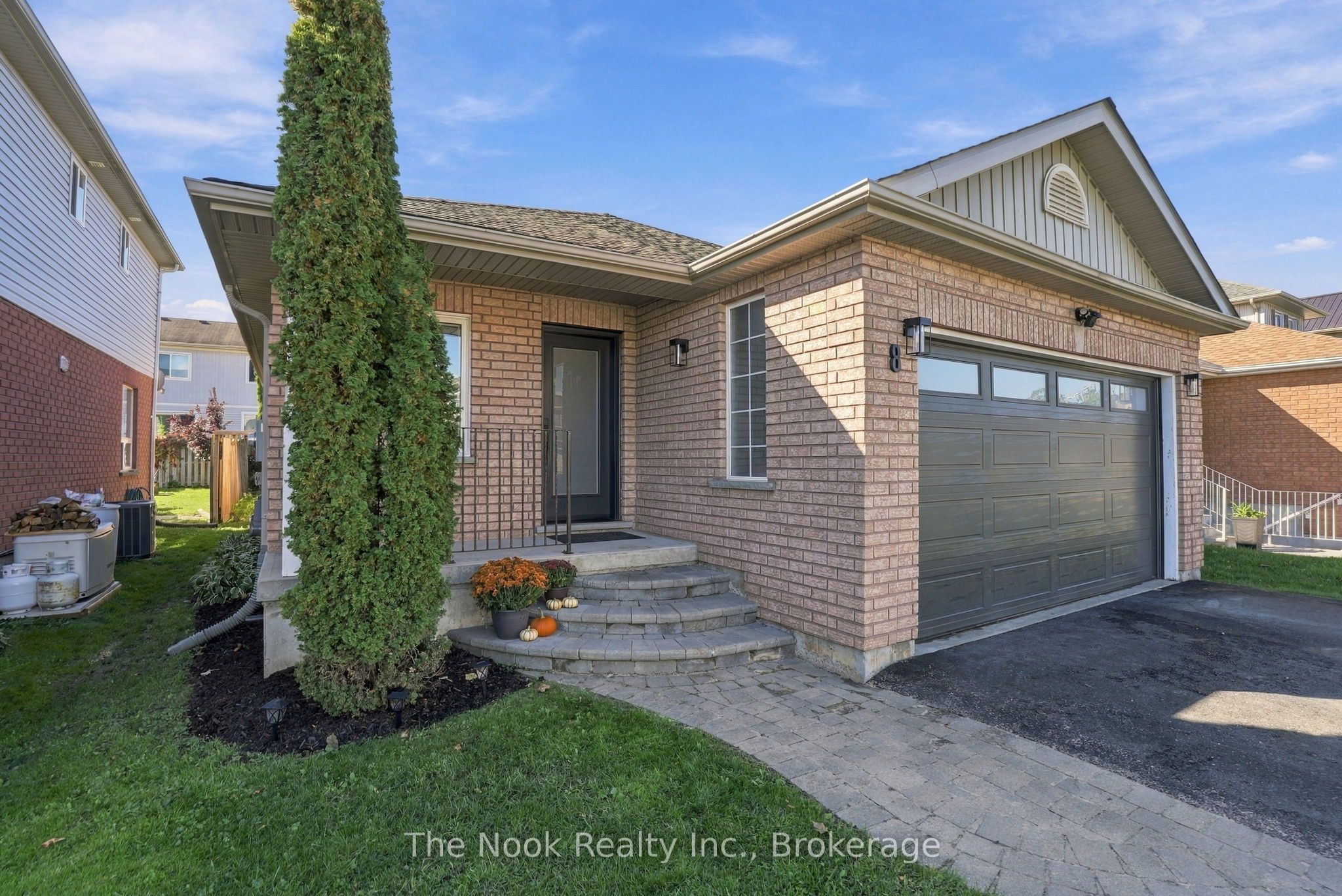 8 Vanessa Drive Property Photo 3