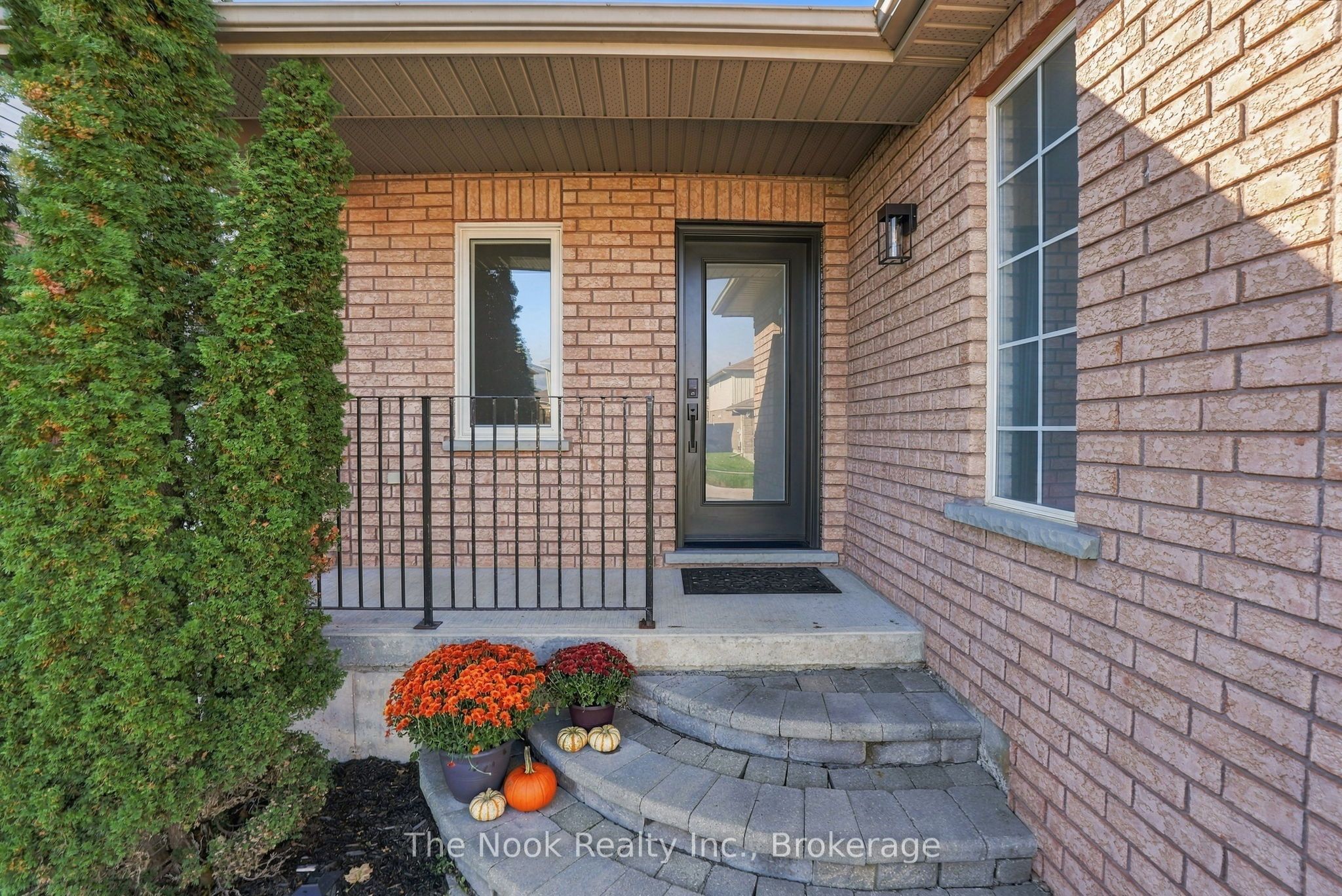 8 Vanessa Drive Property Photo 4