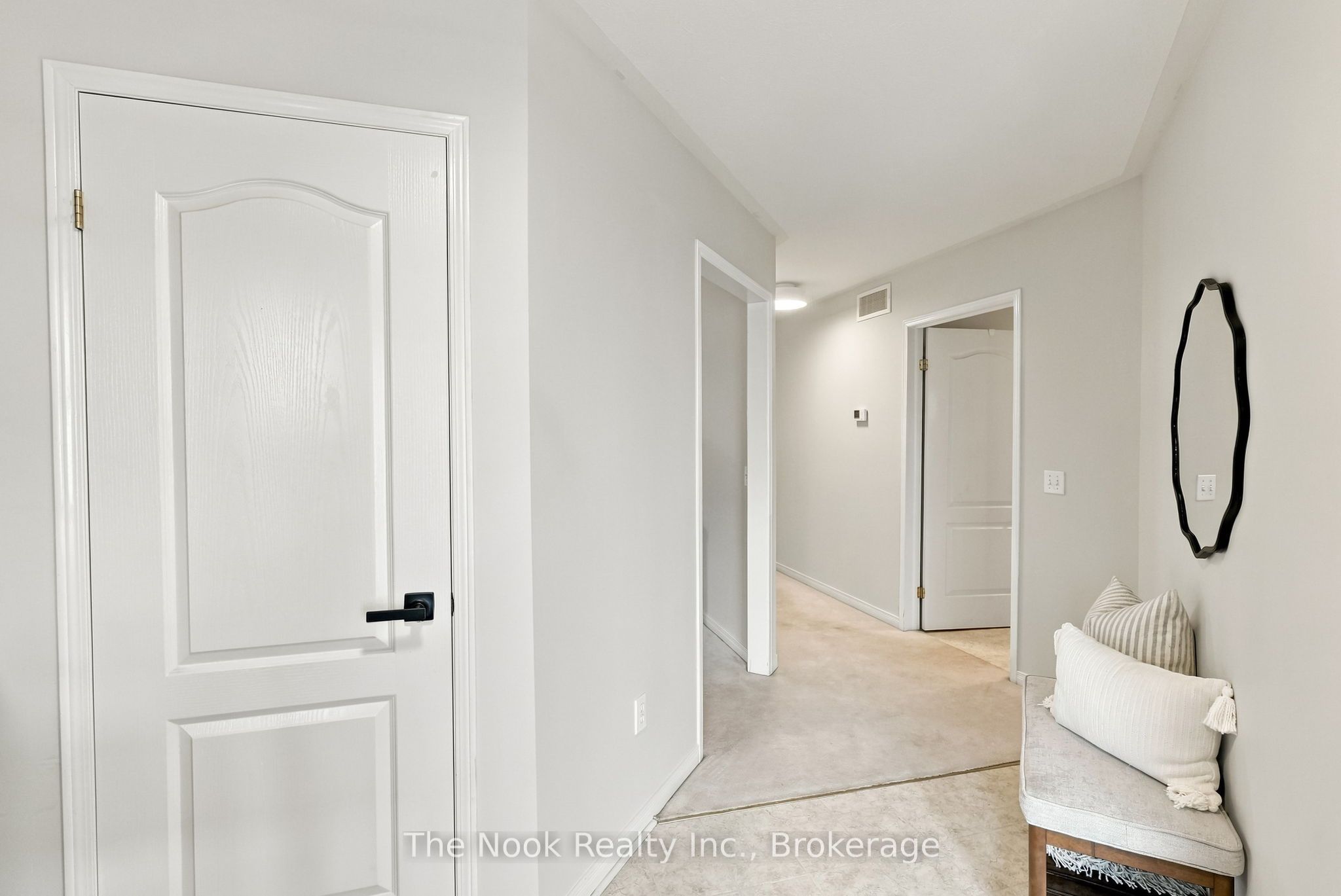 8 Vanessa Drive Property Photo 6