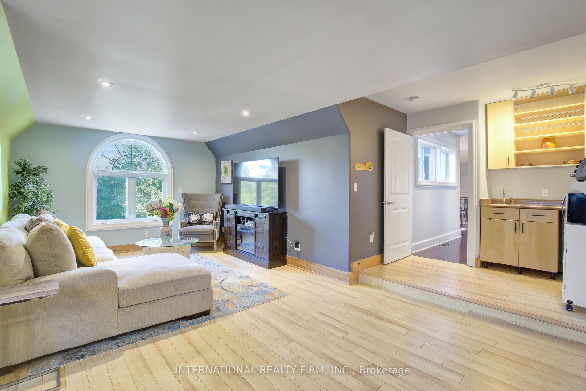 6 Pinehurst Lane Property Photo 29