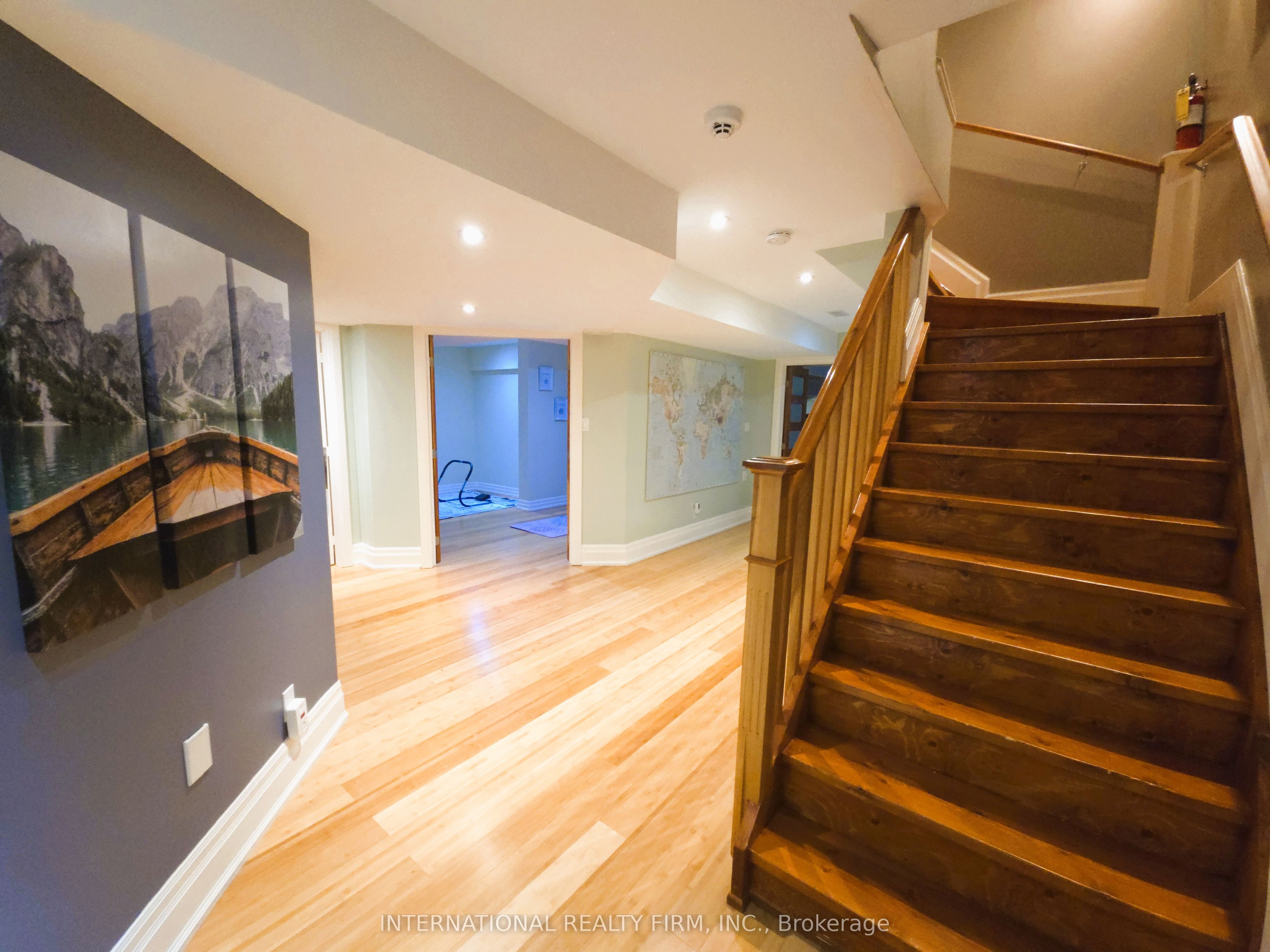 6 Pinehurst Lane Property Photo 32