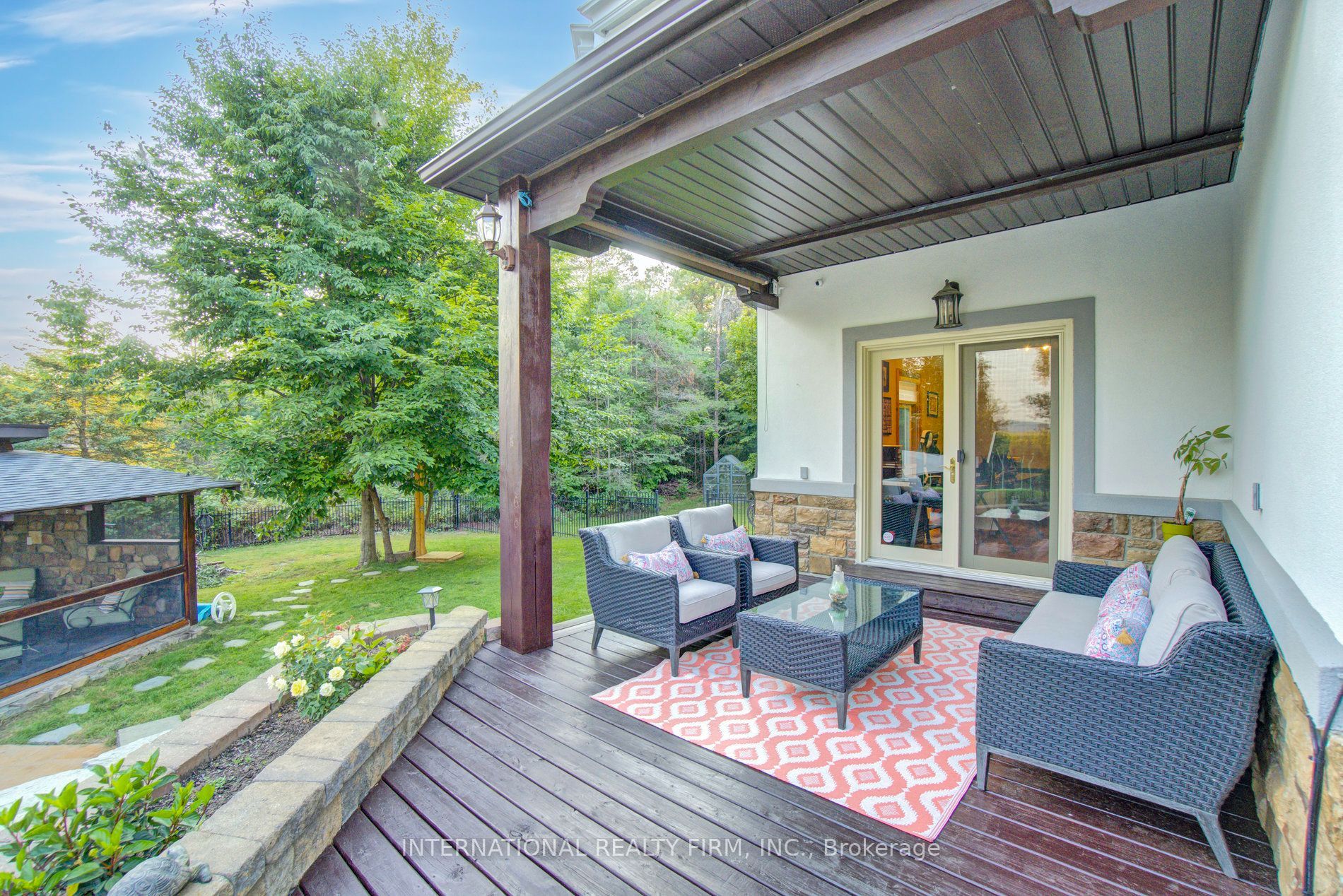 6 Pinehurst Lane Property Photo 39