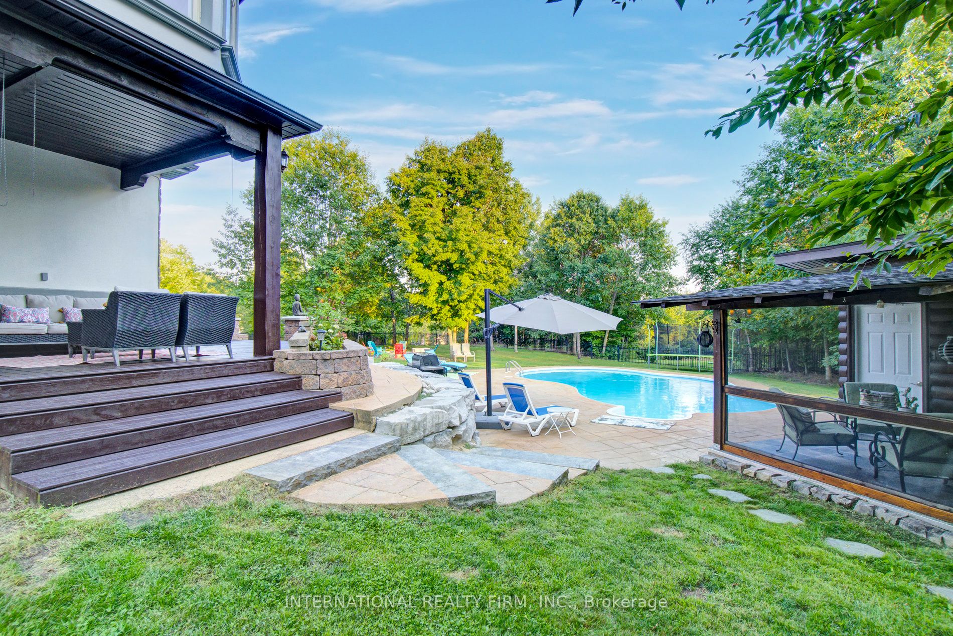 6 Pinehurst Lane Property Photo 42
