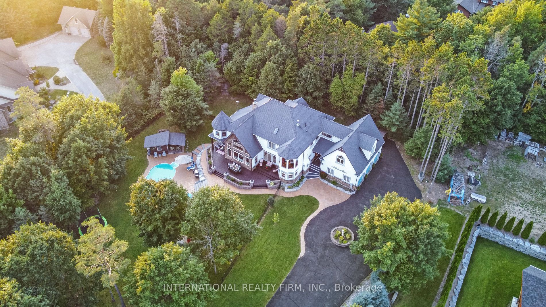 6 Pinehurst Lane Property Photo 43
