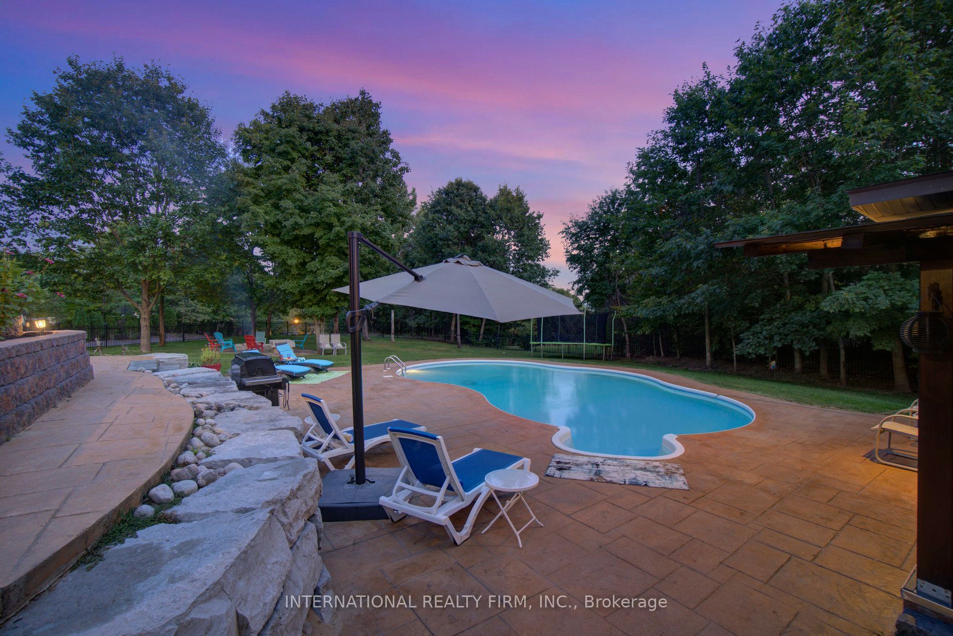 6 Pinehurst Lane Property Photo 48