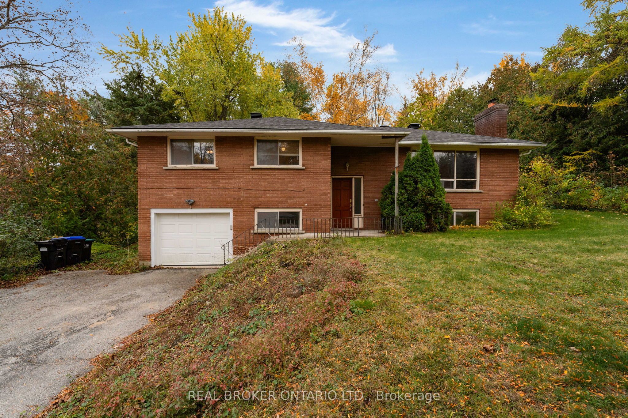 1159 Carson Road Property Photo 3