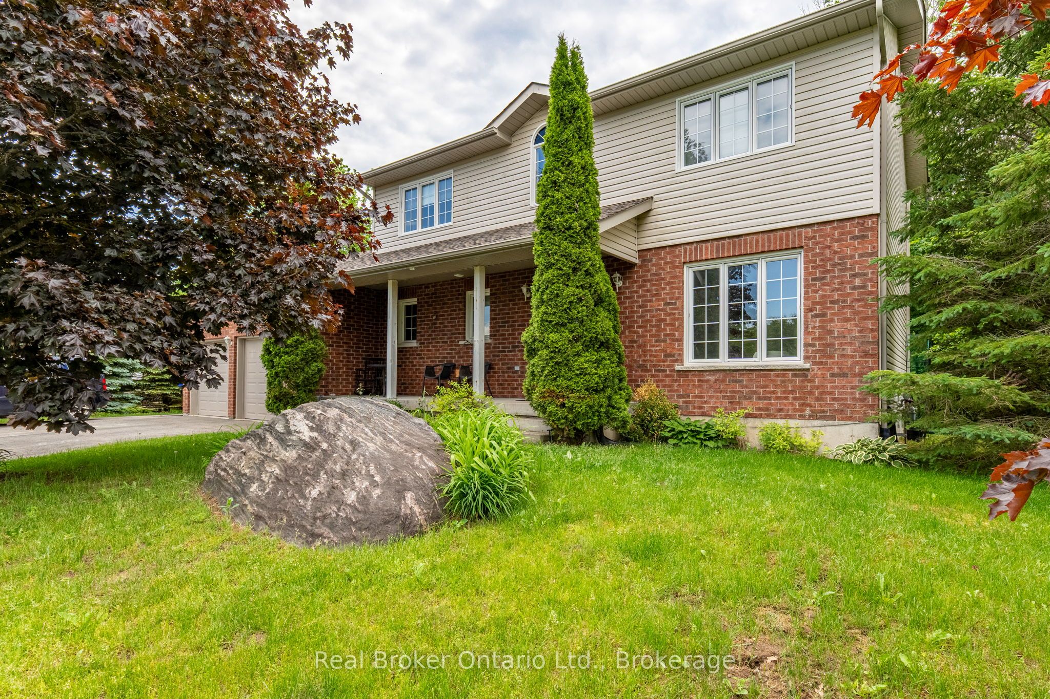 9 Boyd Crescent Property Photo 3