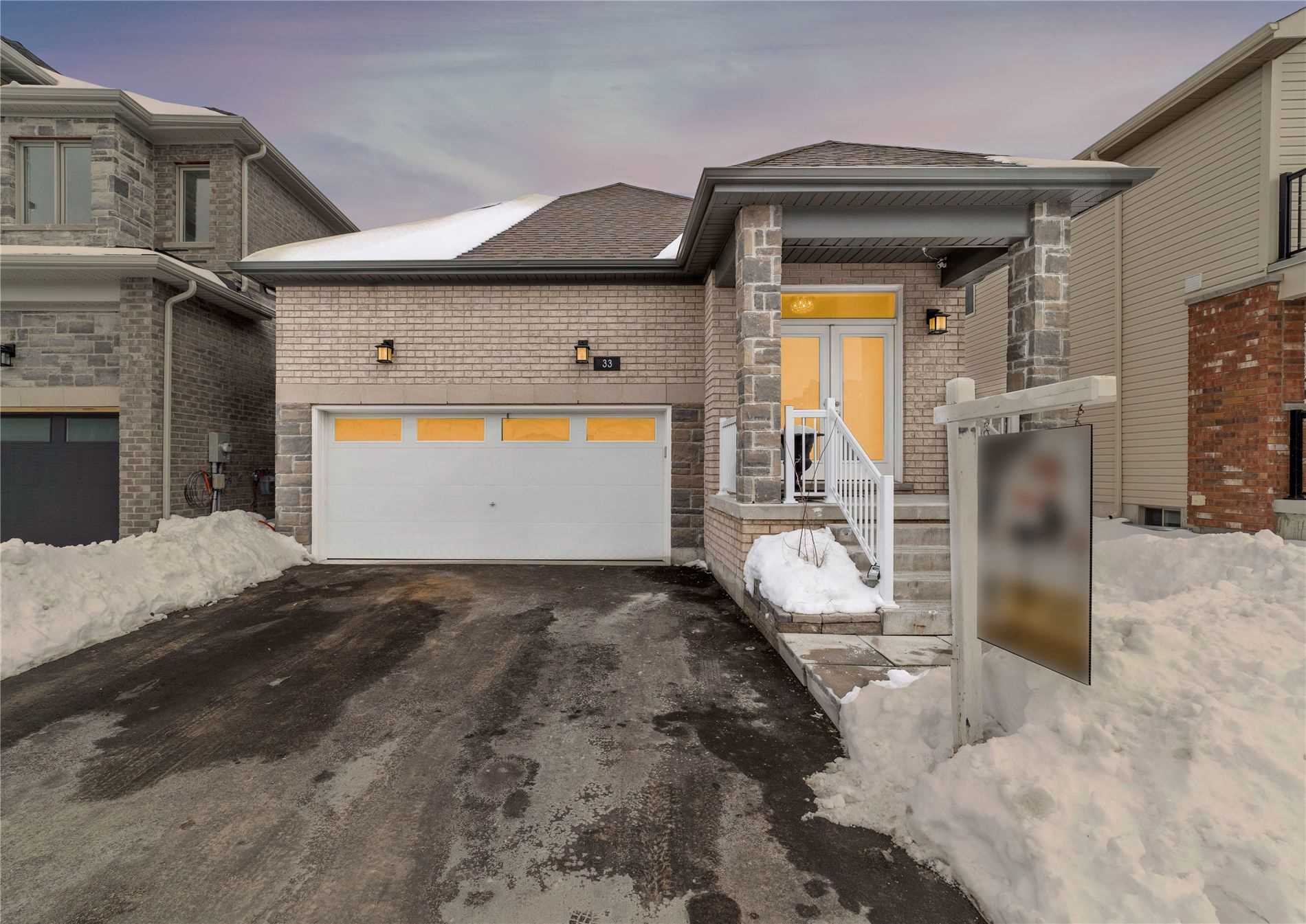 33 Mabern St Property Photo 1