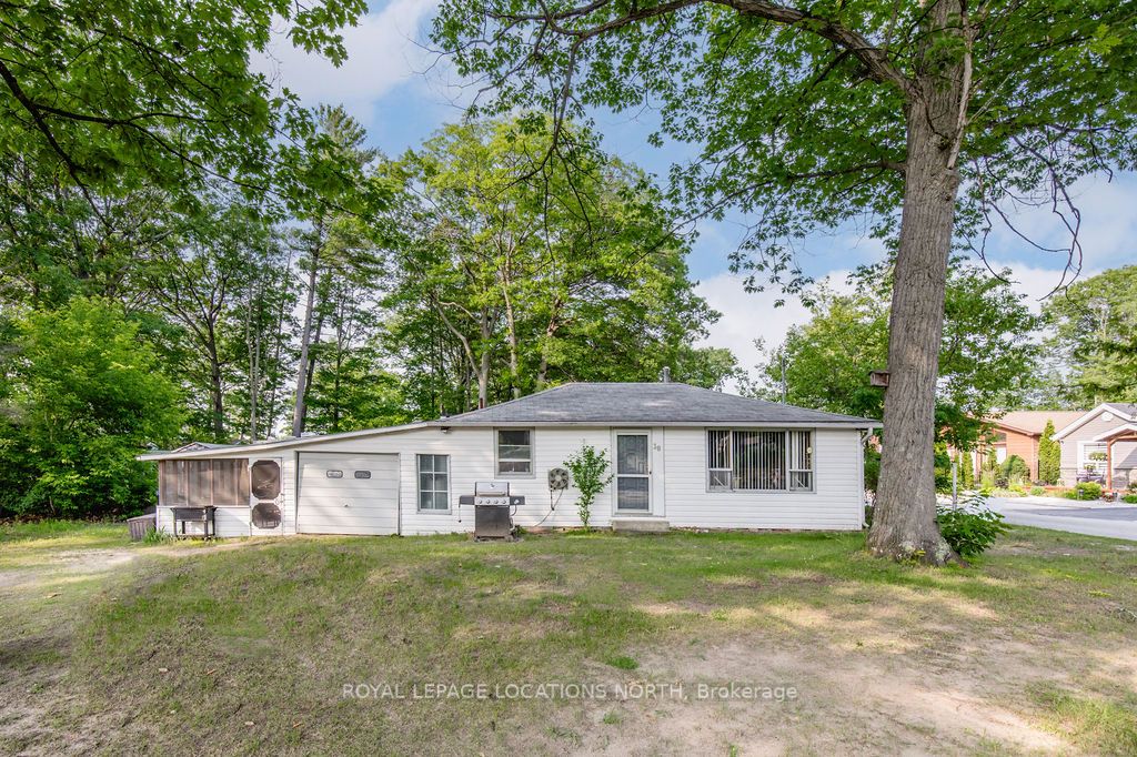 38 Laidlaw St Property Photo 1