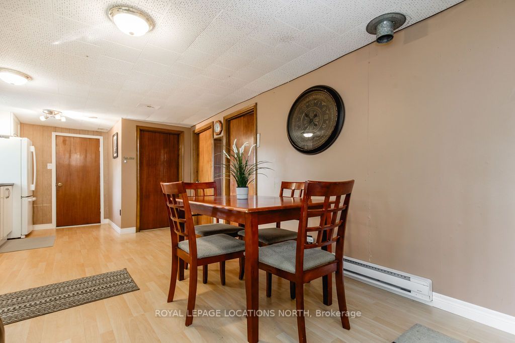38 Laidlaw St Property Photo 9