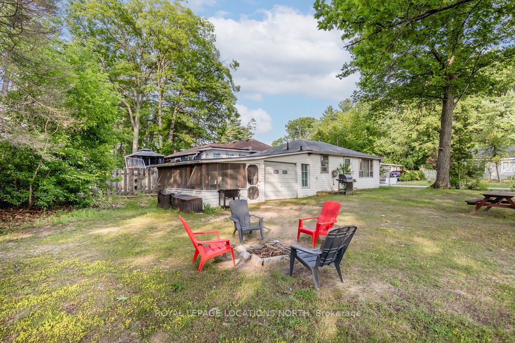 38 Laidlaw St Property Photo 18