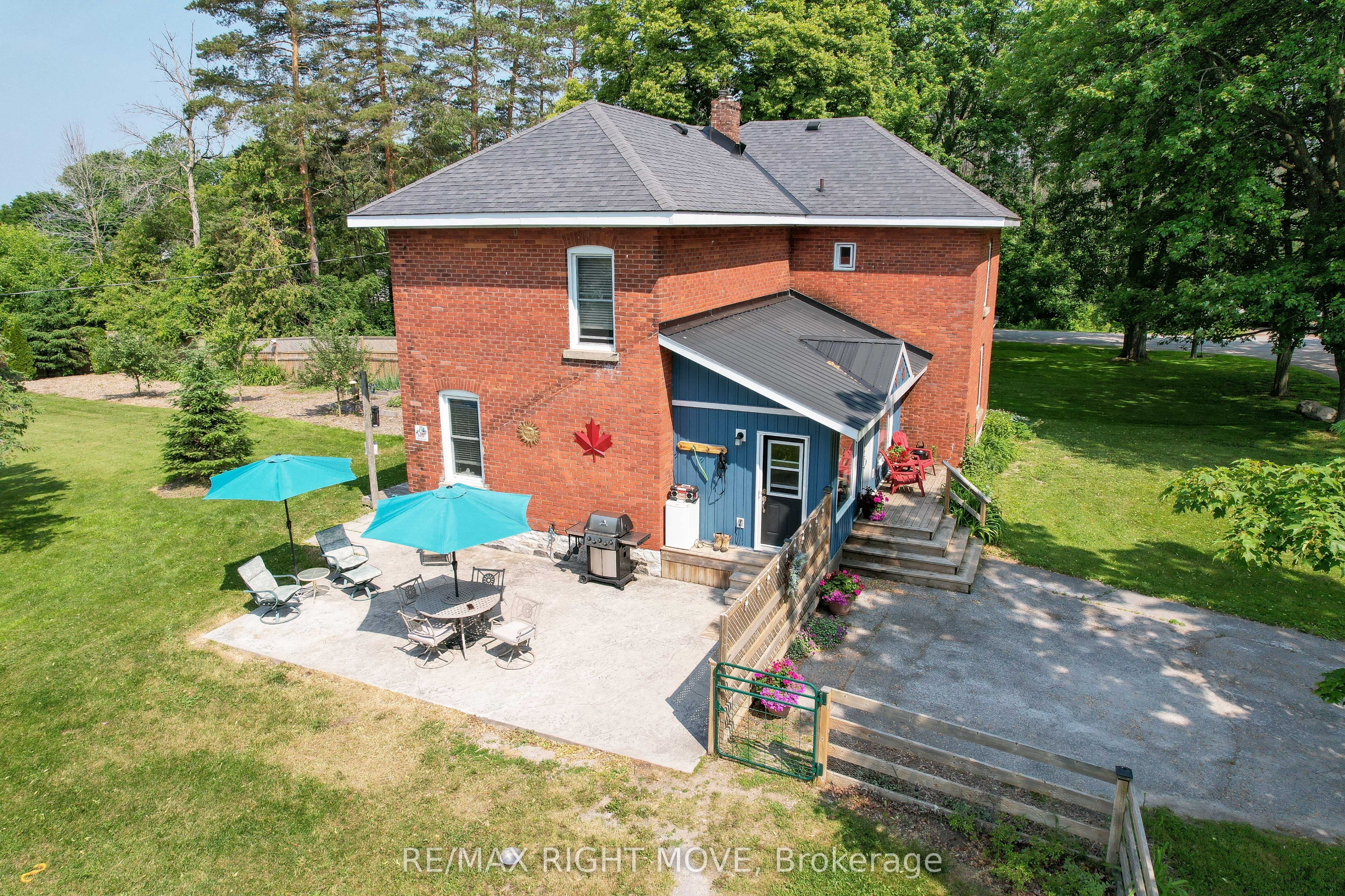 51 Balsam Road Property Photo 13
