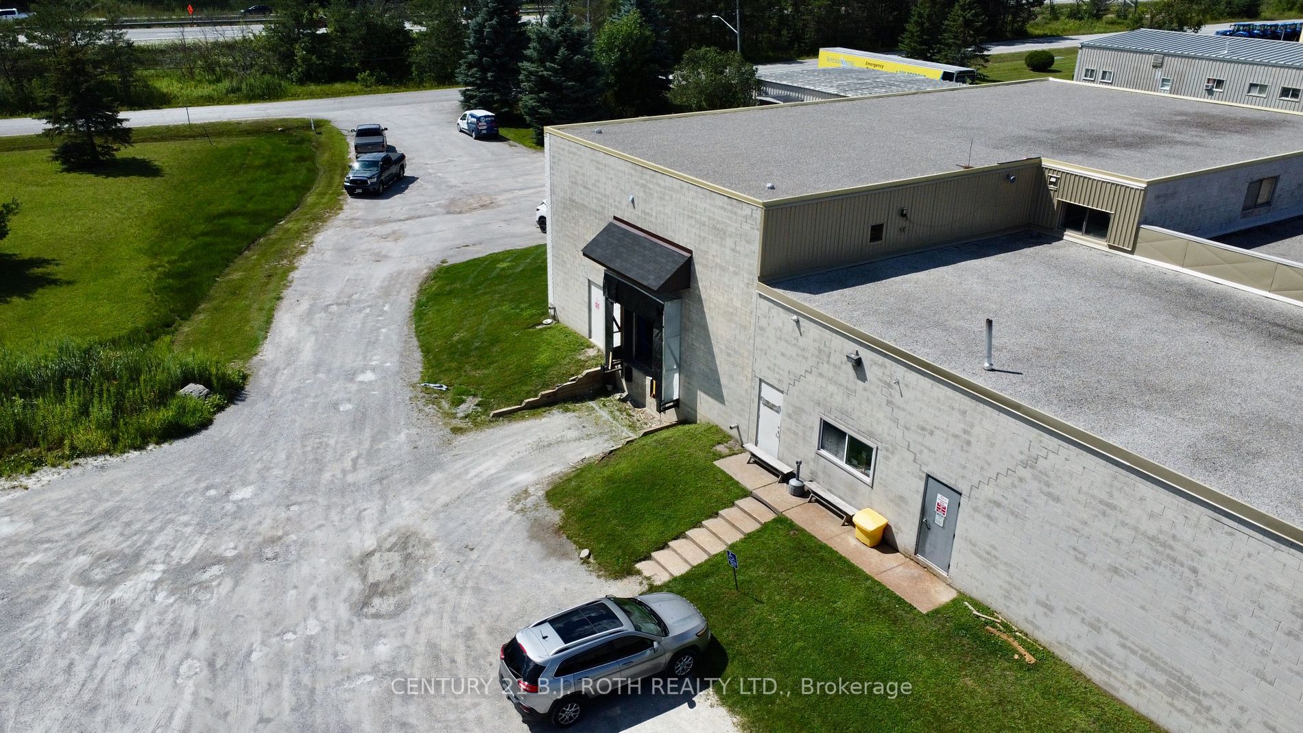 135 Forestview Rd Property Photo 9