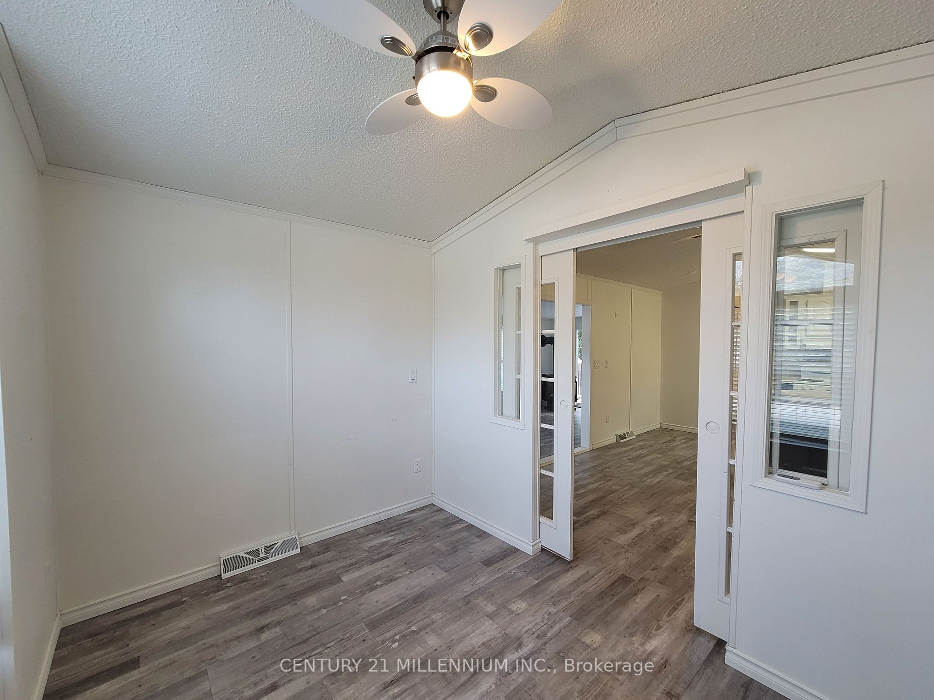 17 The Boardwalk Property Photo 11