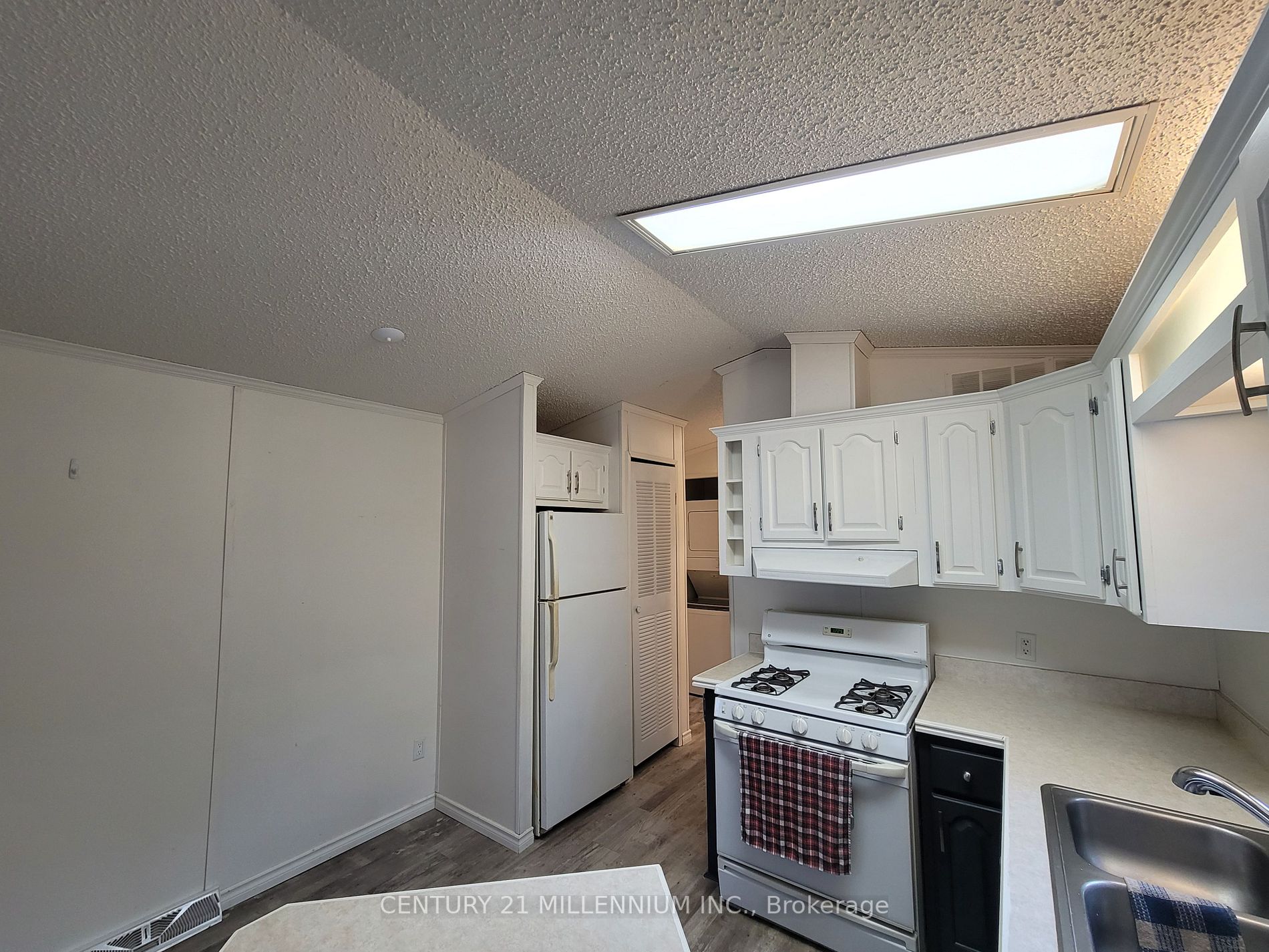 17 The Boardwalk Property Photo 16