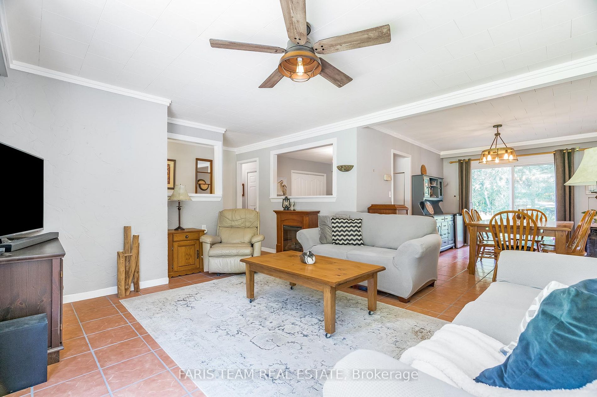 3519 Agnew Rd Property Photo 10