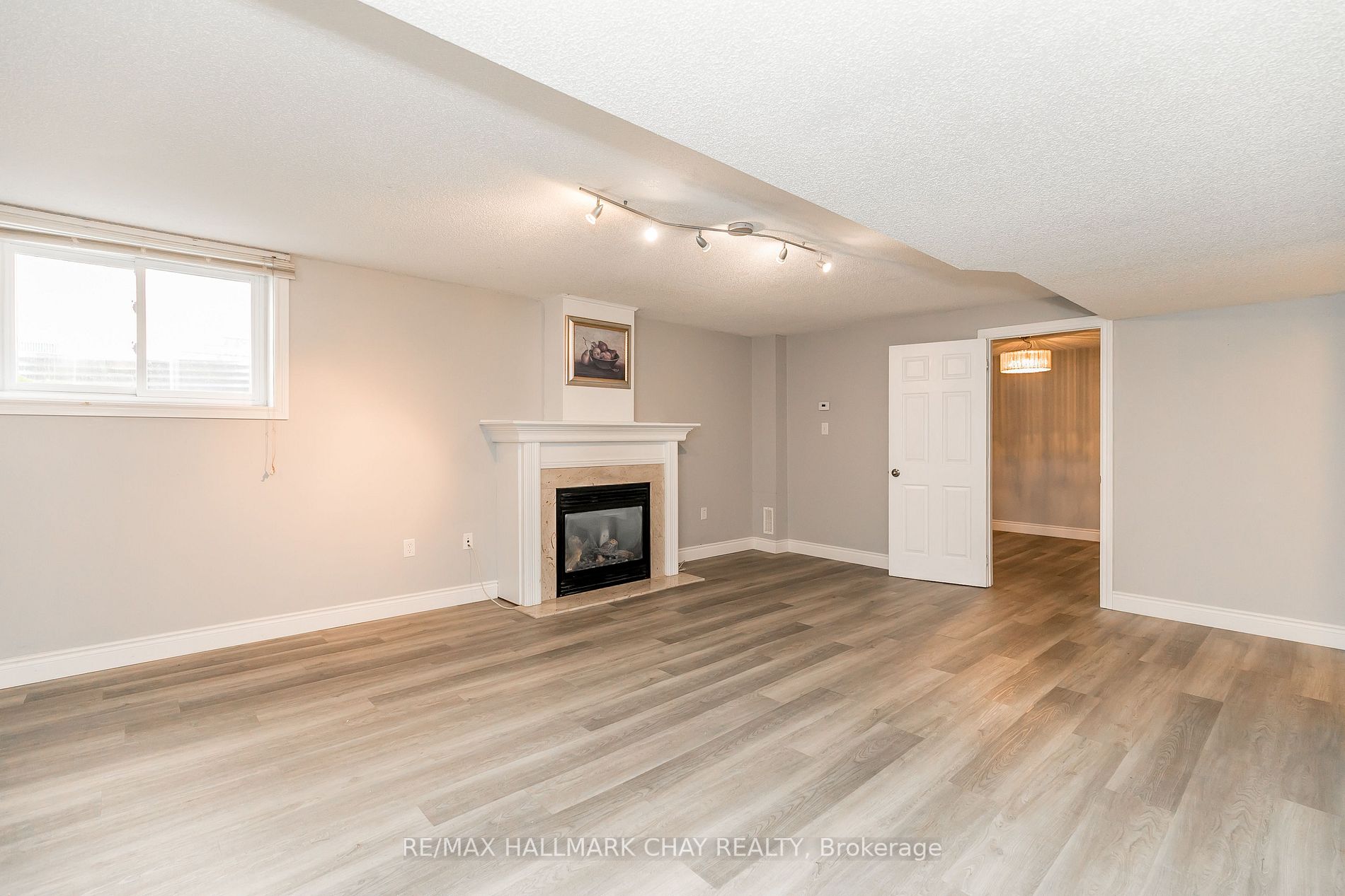17 Michelle Dr Property Photo 2