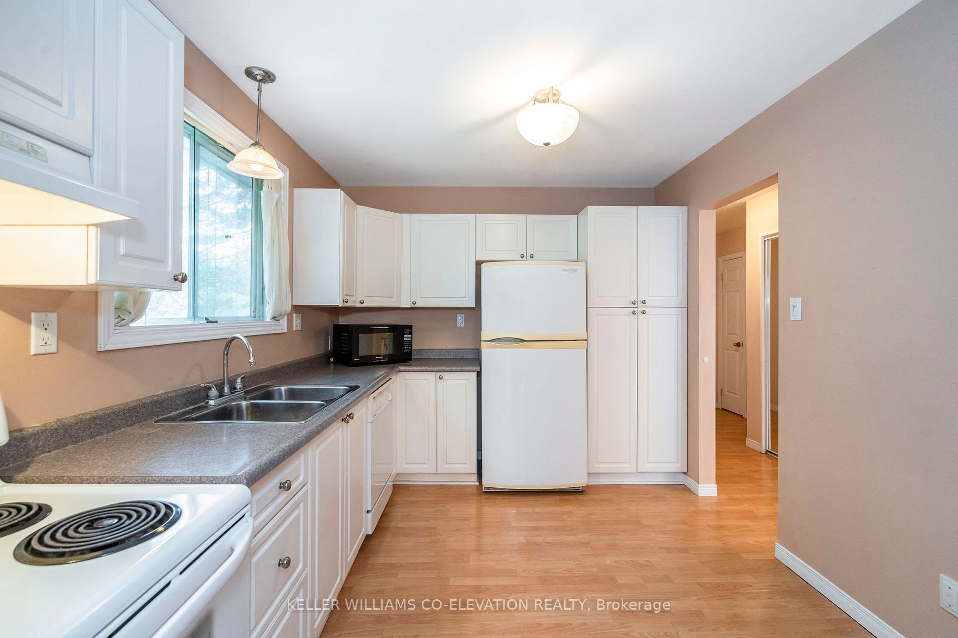 355 Cedar St Property Photo 6