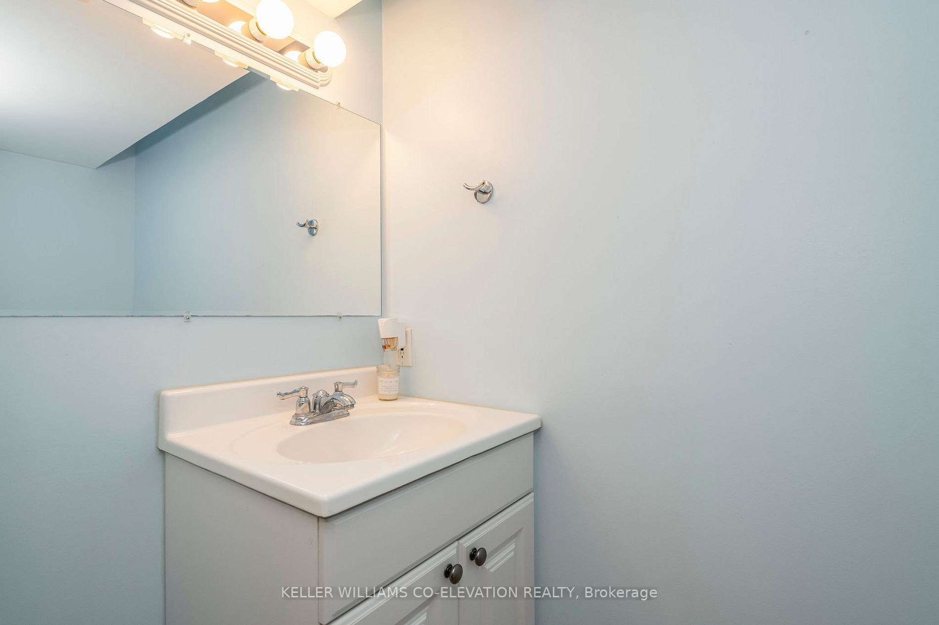 355 Cedar St Property Photo 20