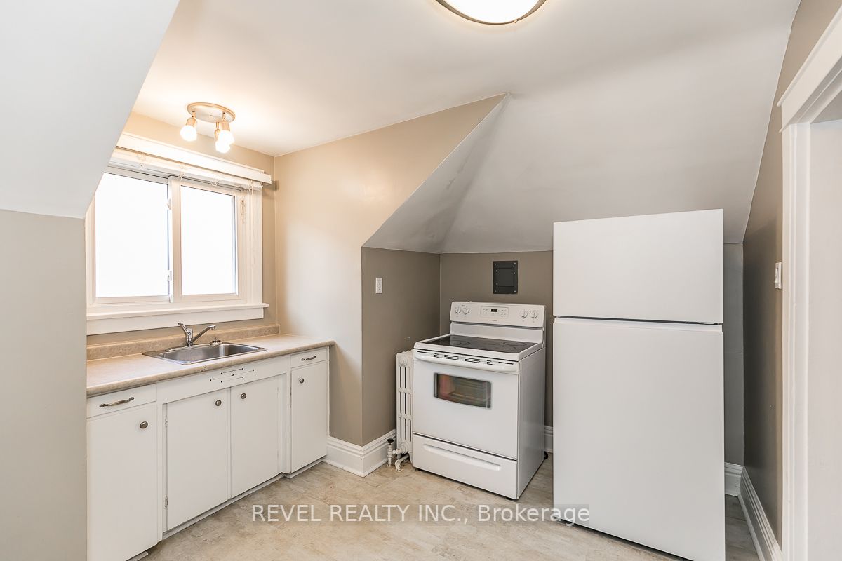 520 Elizabeth St Property Photo 18